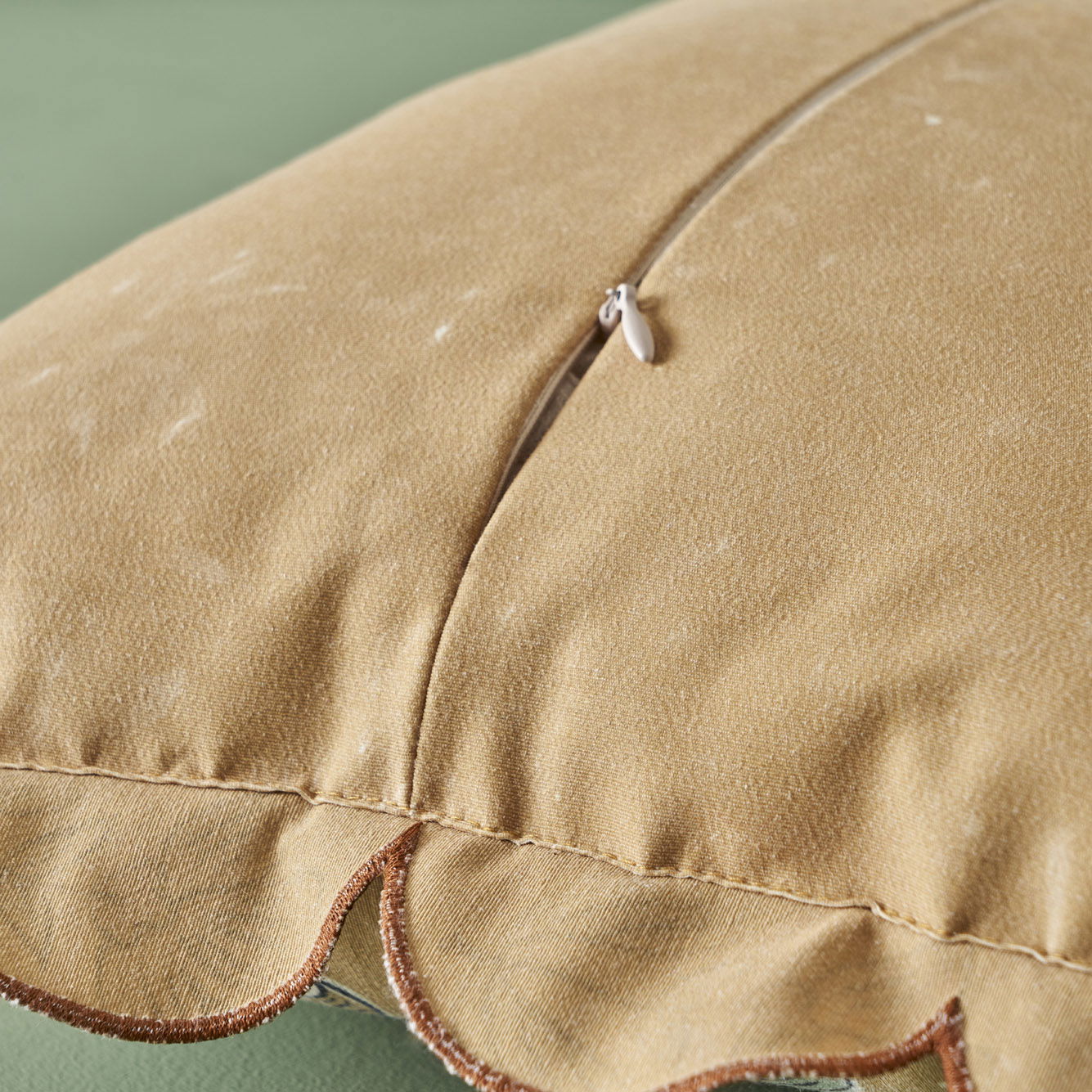 Indian Scallop Cushion Cover