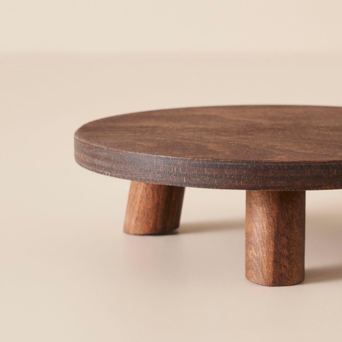 Aris Round Wooden Cake Stand