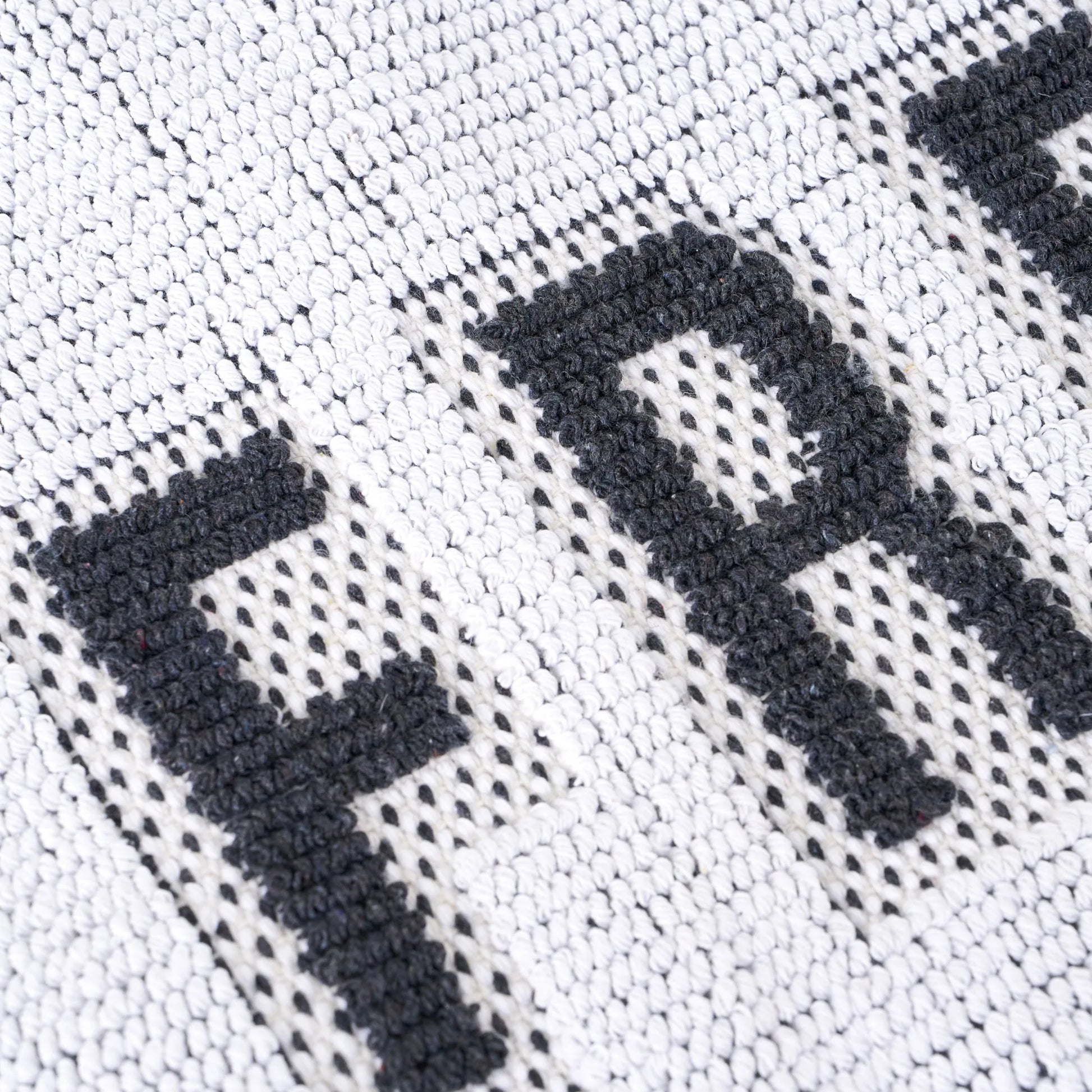 Clean & Fresh Bath Mat Set side view