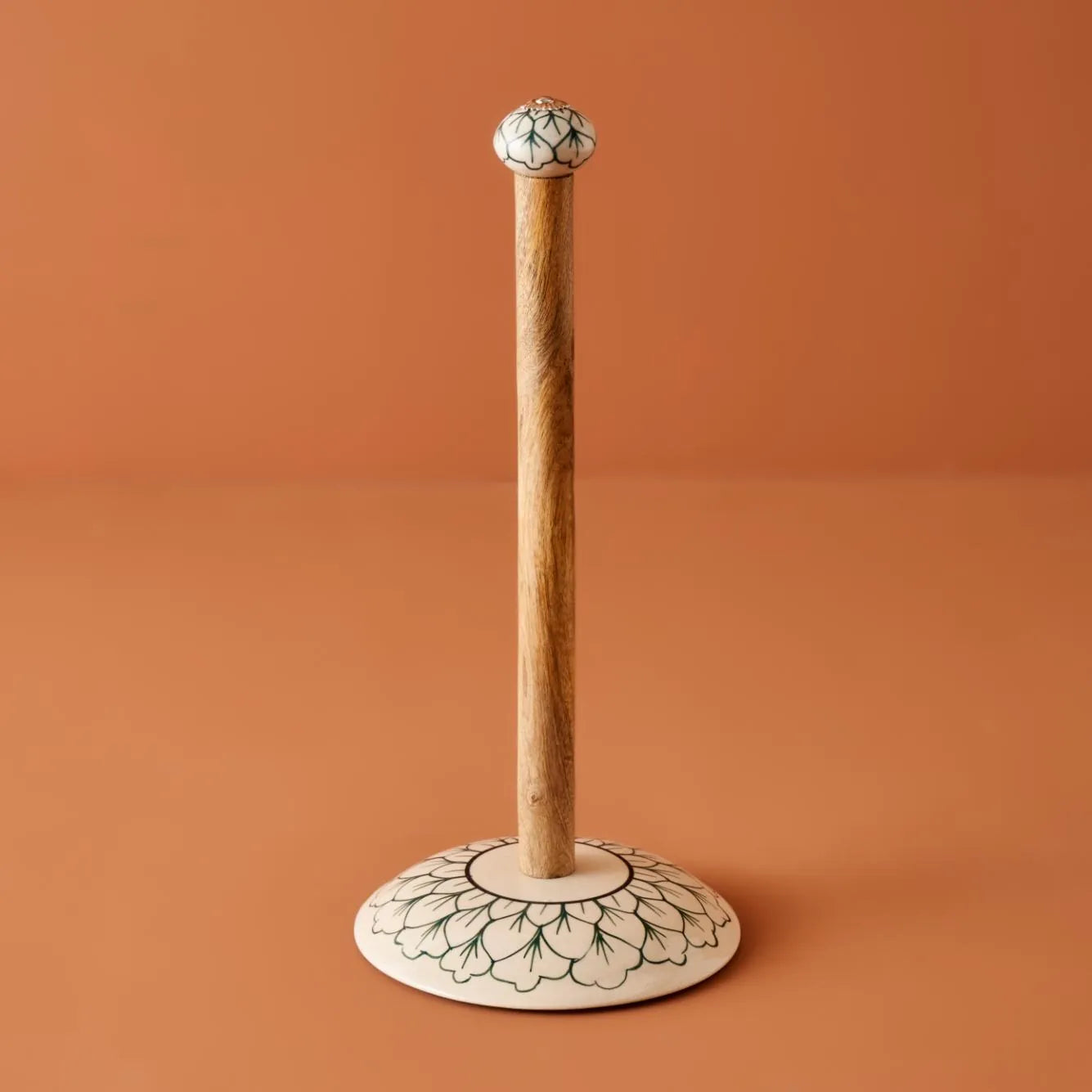 Cleo Handcrafted Paper Towel Holder