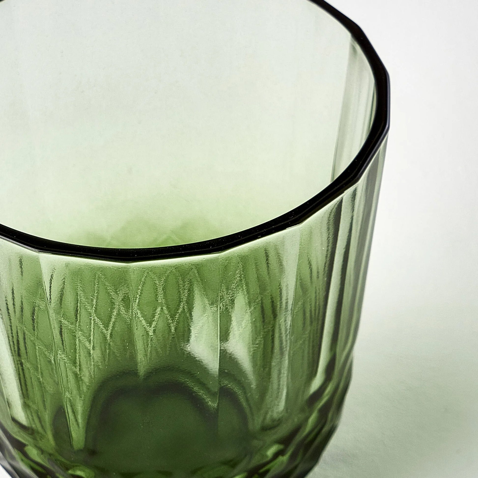 Colore Cut Glass Tumbler base detail