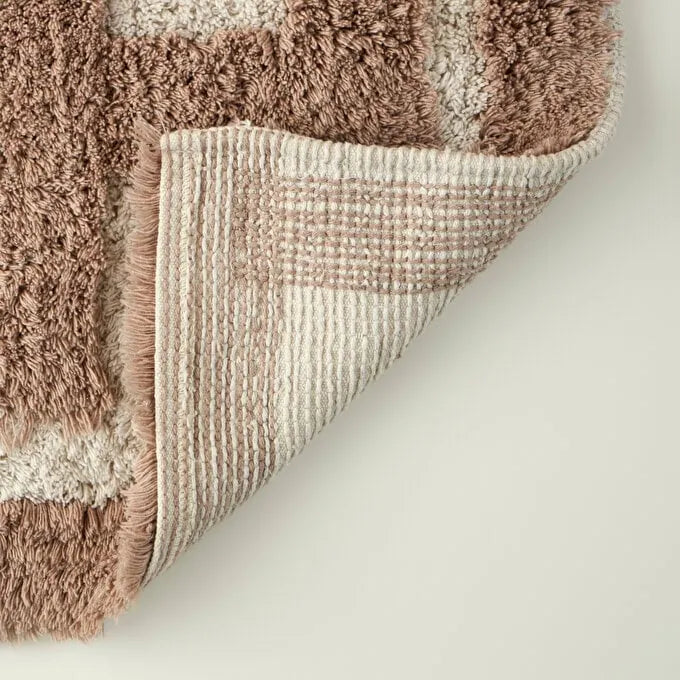 Cream Turkish Cotton Bath Mat with “Bath” Text detail view