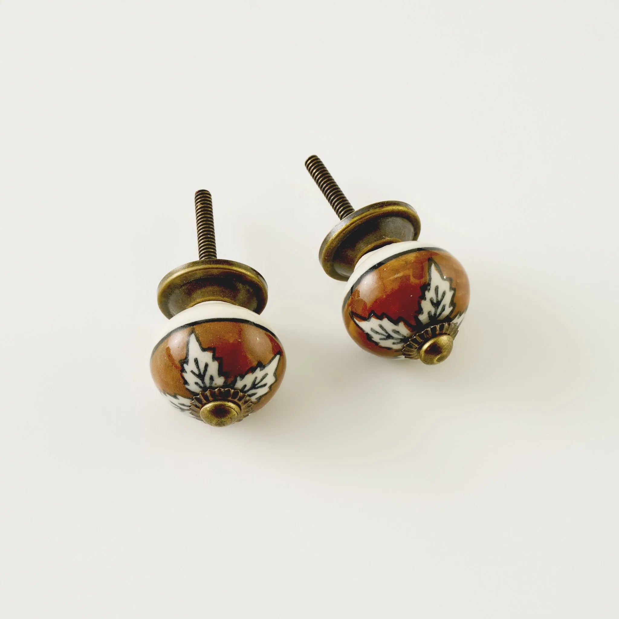 Dae Ceramic Cabinet Knobs (Set of 2) texture detail