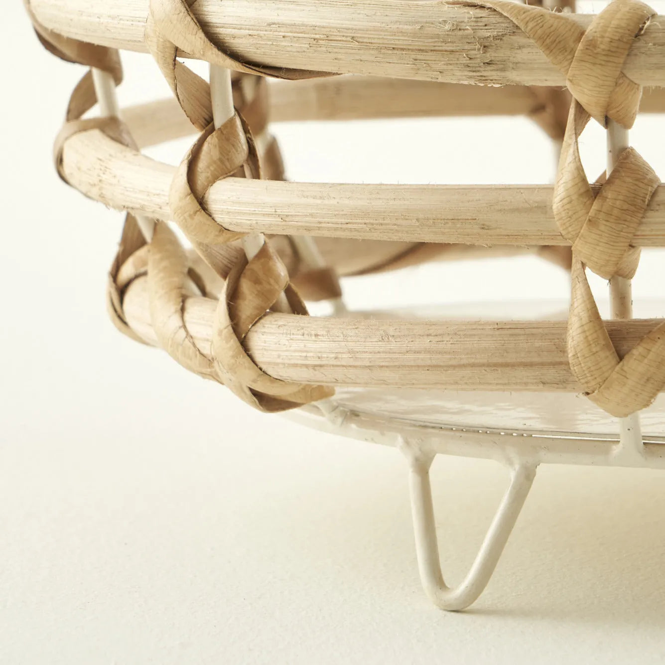 Dawn Round Woven Rattan Basket with Metal Frame texture detail
