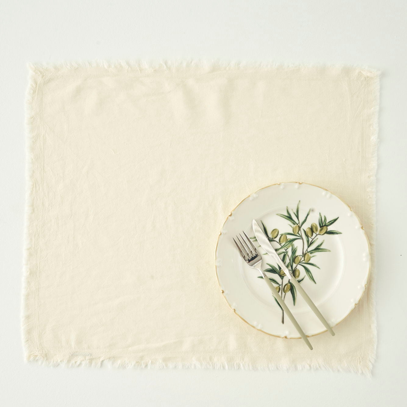 Olive Fringed Cotton Placemat