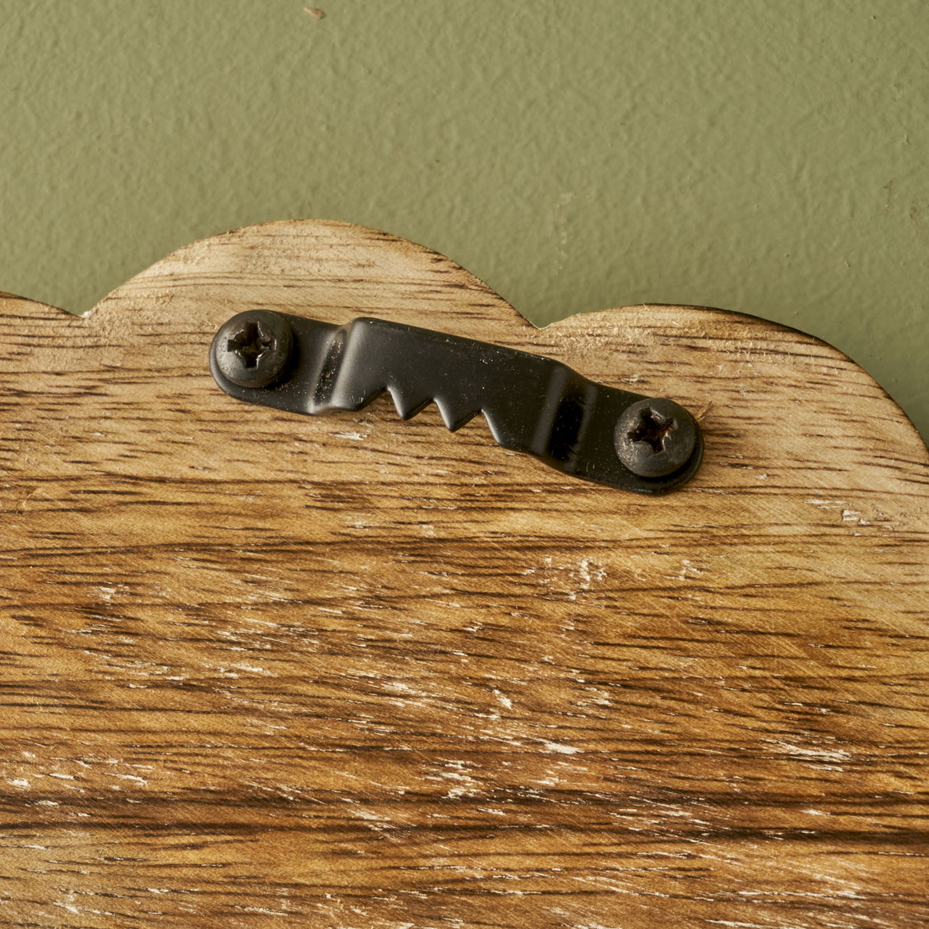 Daira Mango Wood Wall Hanging