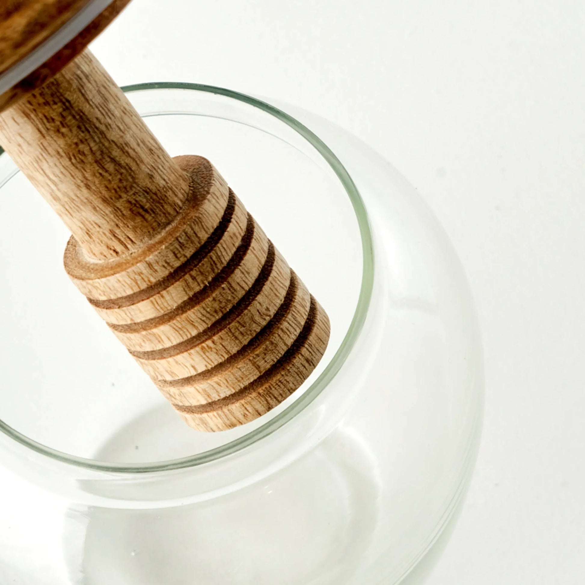 Eden Glass Honey Jar with Mango Wood Lid texture detail