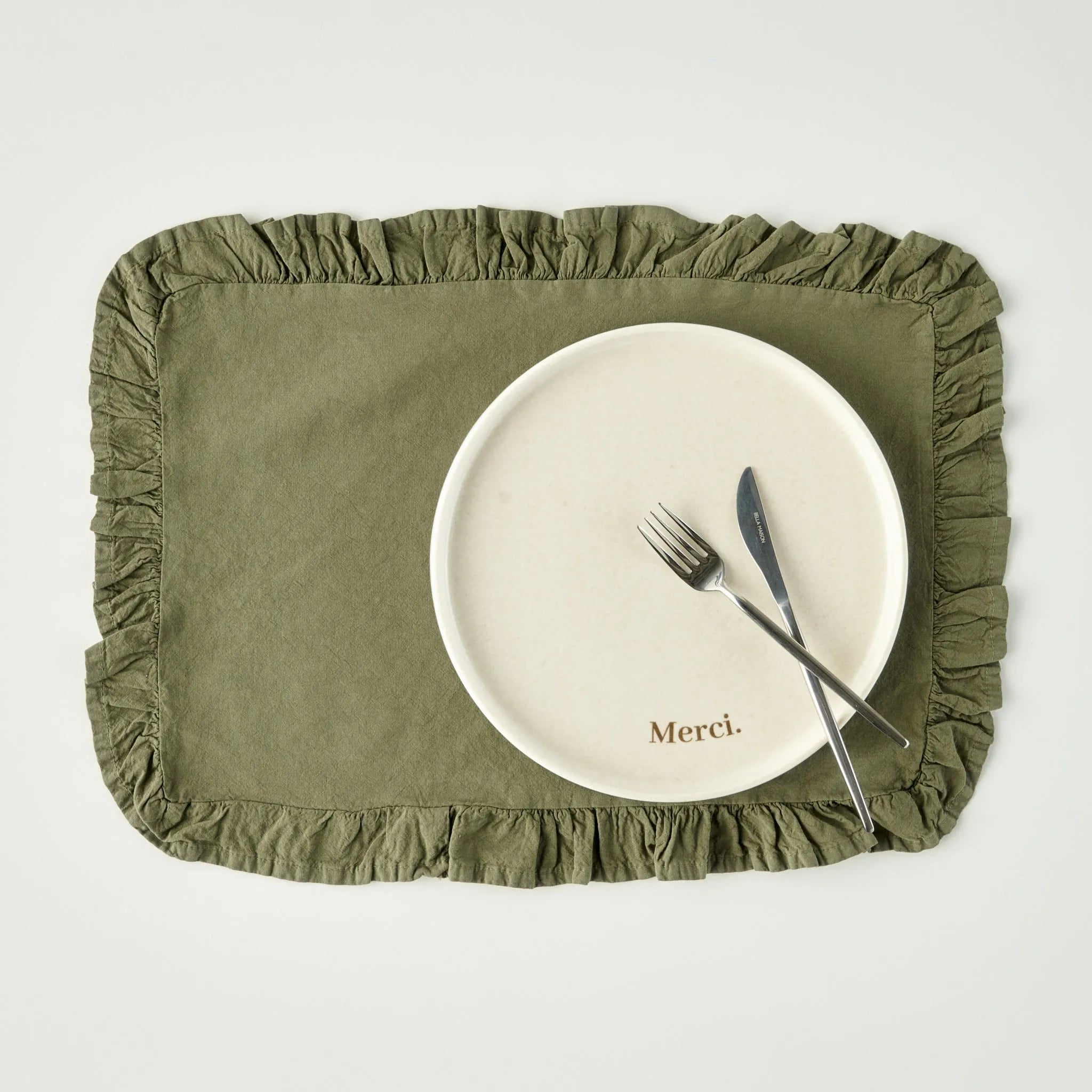 Elegance Cotton Ruffled Edge Placemat