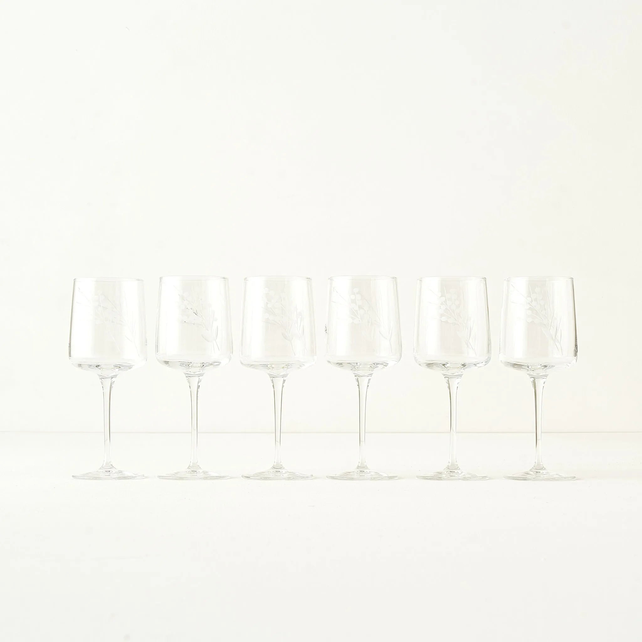 Exclusive Etched Floral Wine Glass (Set of 6)