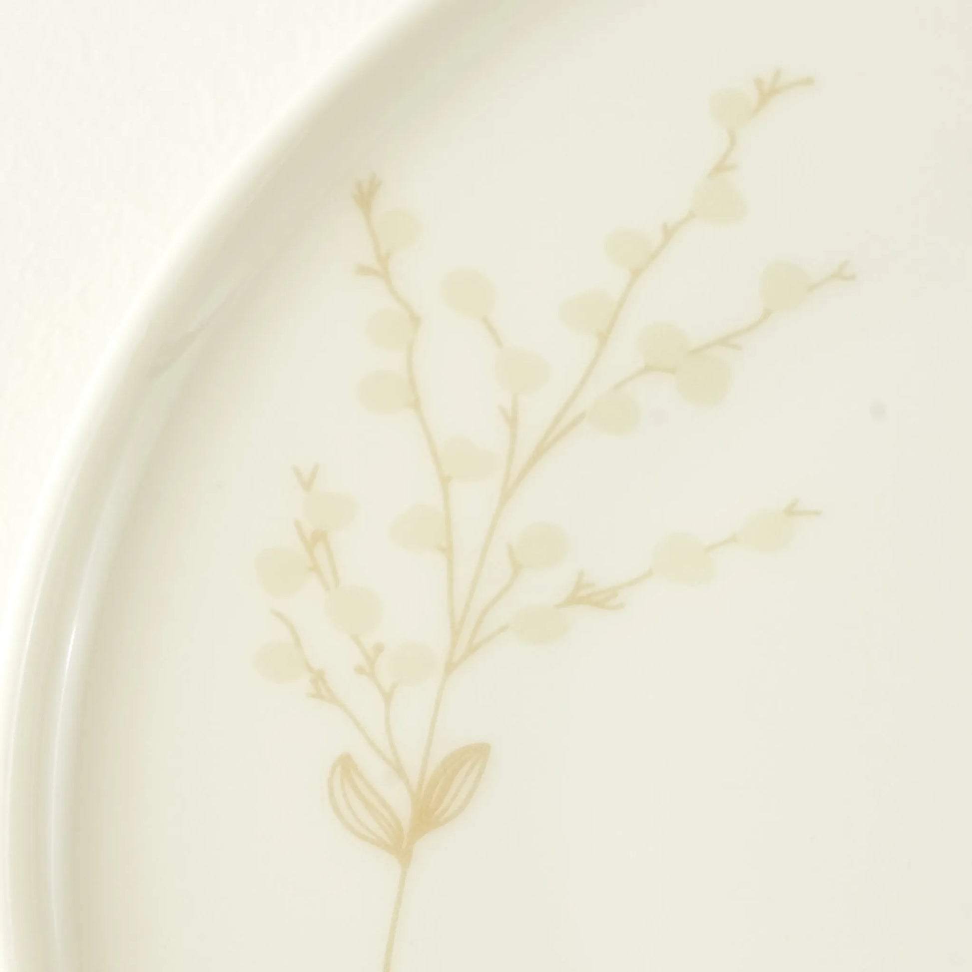 Exclusive Selection Dessert Plate detail view