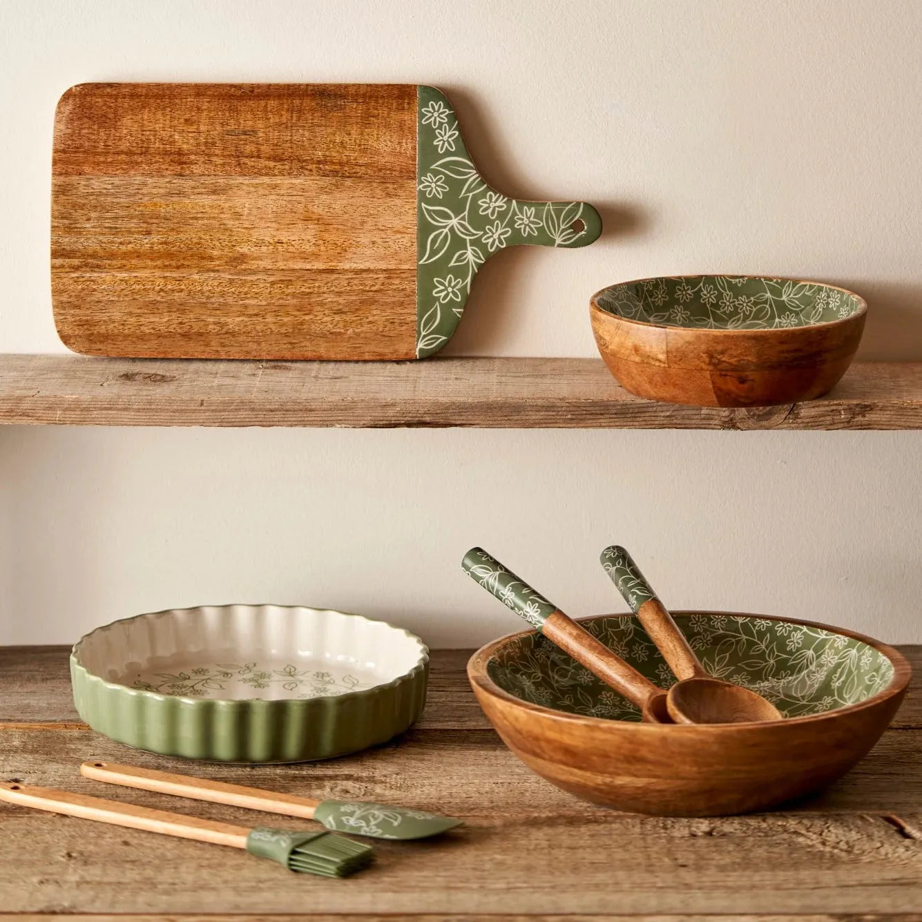 Floral Mango Wood Salad Serving Set (2 Pieces) side view