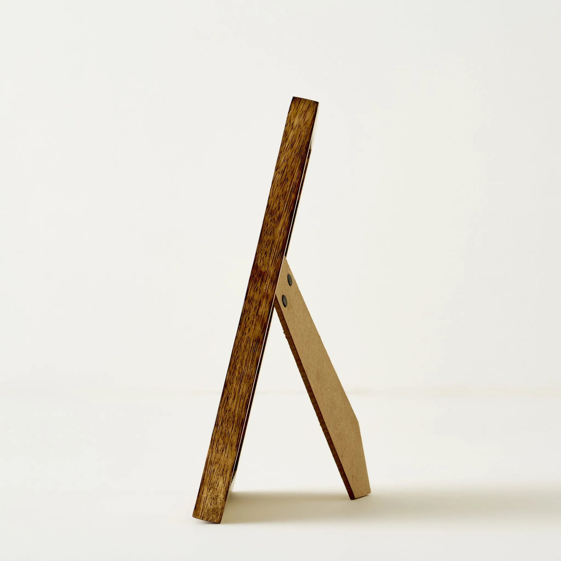 Frida Mango Wood Picture Frame design detail