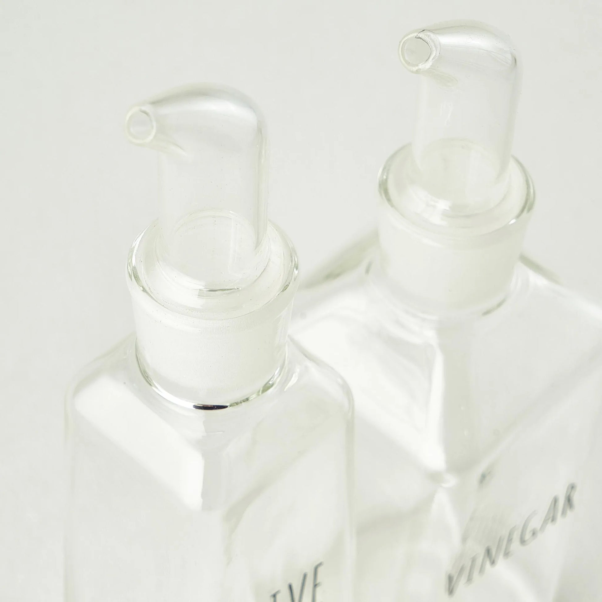 Geo Glass Oil & Vinegar Dispenser Set texture detail