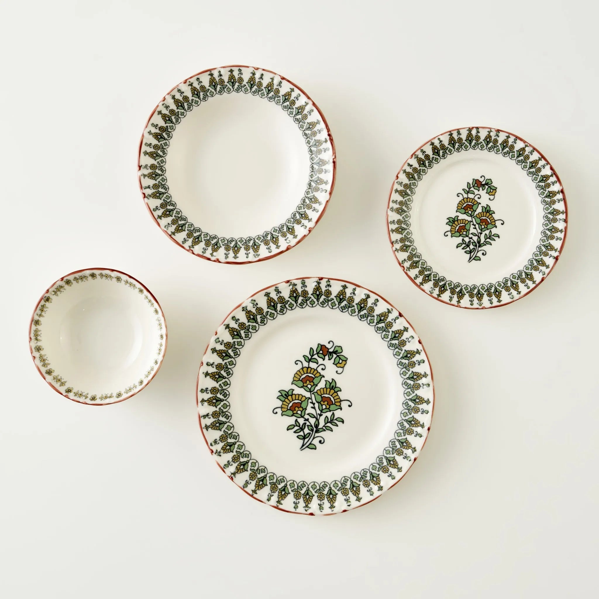 Indian 24 Piece Porcelain Dinnerware Set - Default Title - Bella Maison