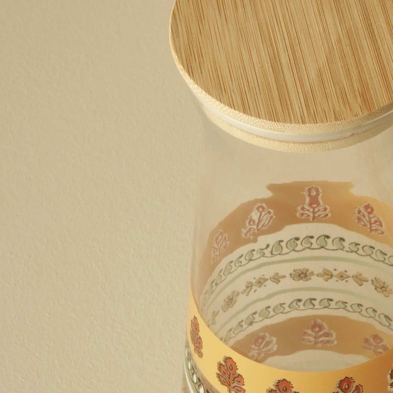 Indian Glass Carafe with Wooden Lid texture detail