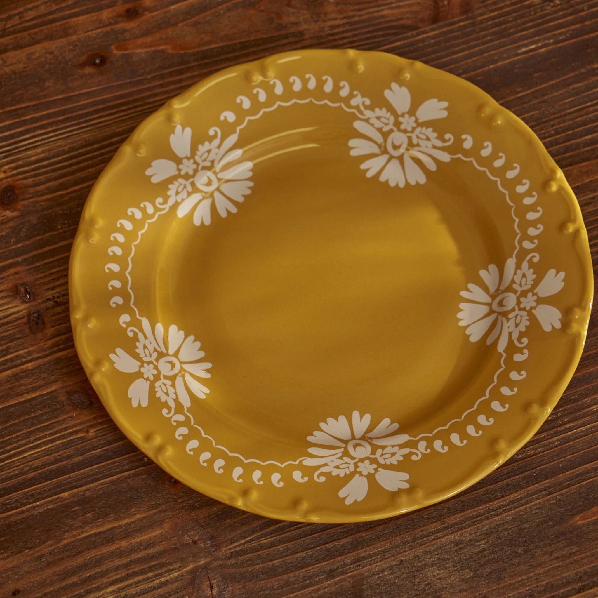 Indian Mustard Porcelain Dinner Plate texture detail