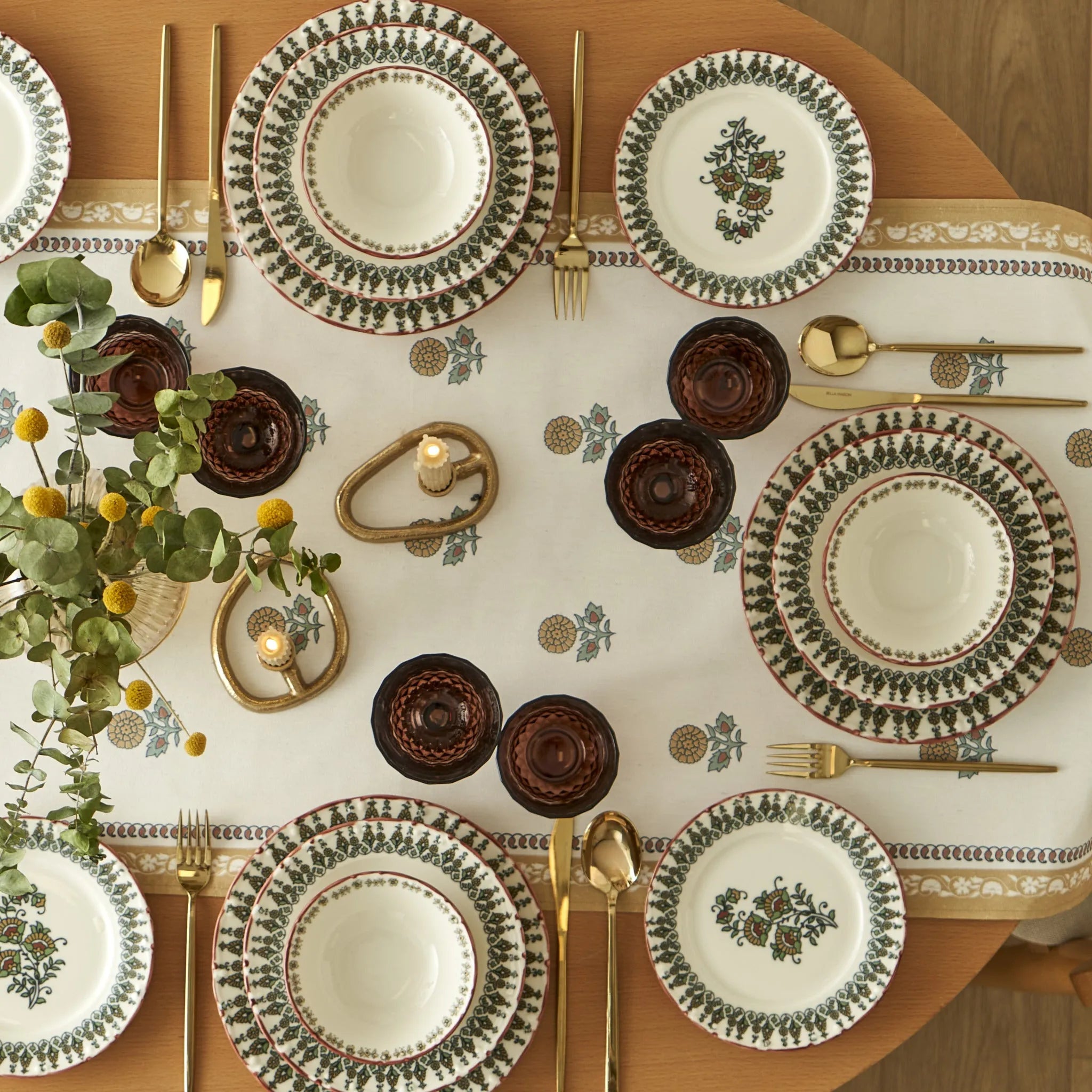 Indian Porcelain Dessert Plate texture detail
