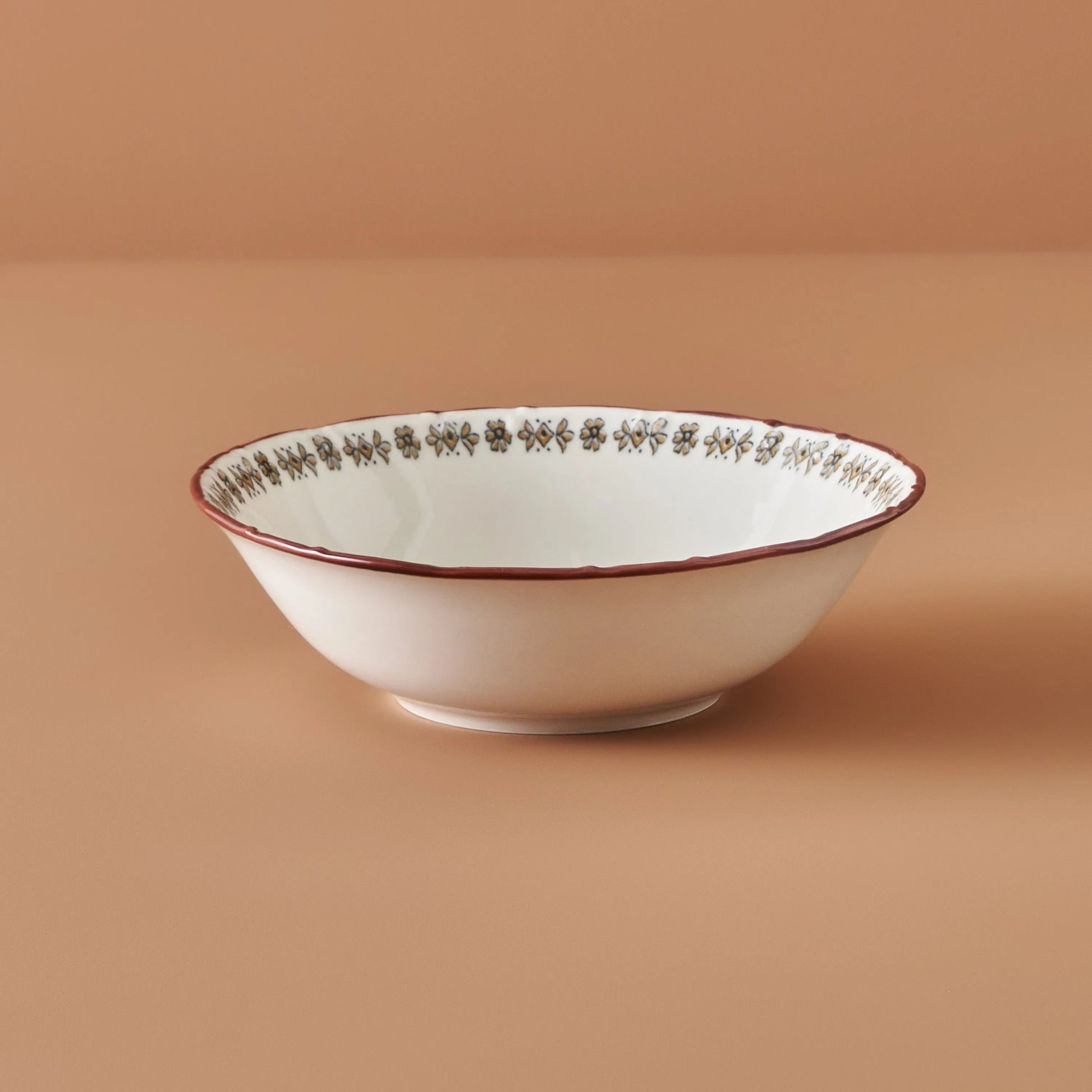 Indian Porcelain Salad Bowl detail view