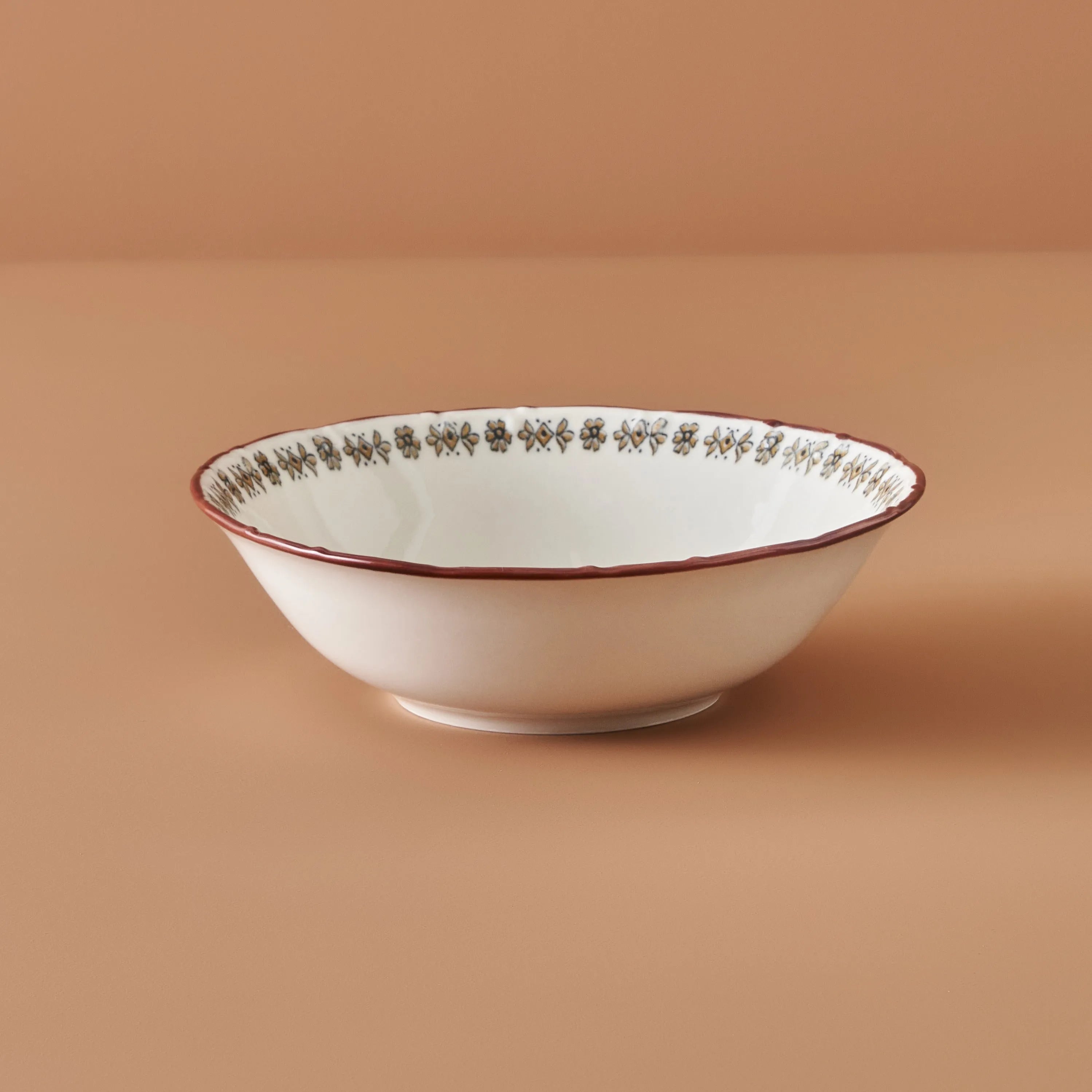 Indian Porcelain Salad Bowl detail view