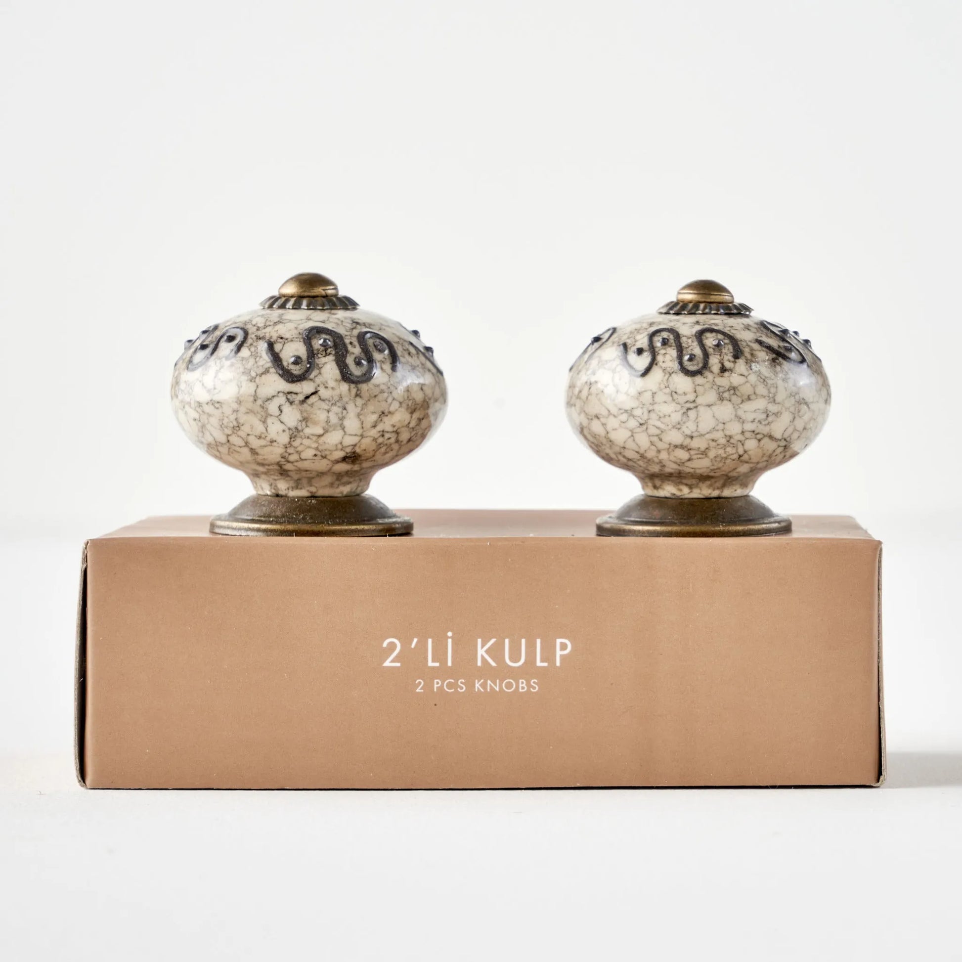 Izzy Ceramic Cabinet Knobs (Set of 2) side view