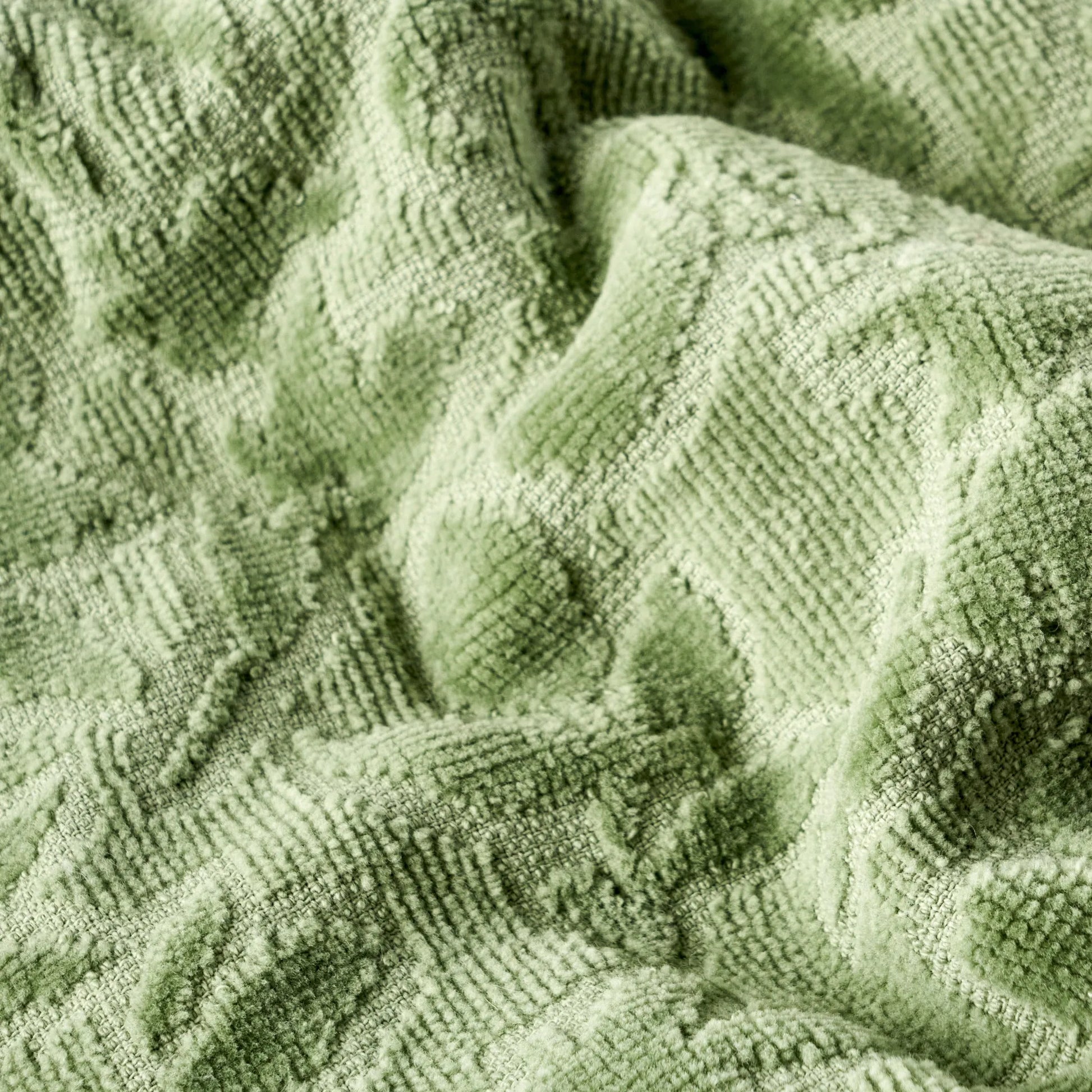 Jolia Cotton Bath Towels side view