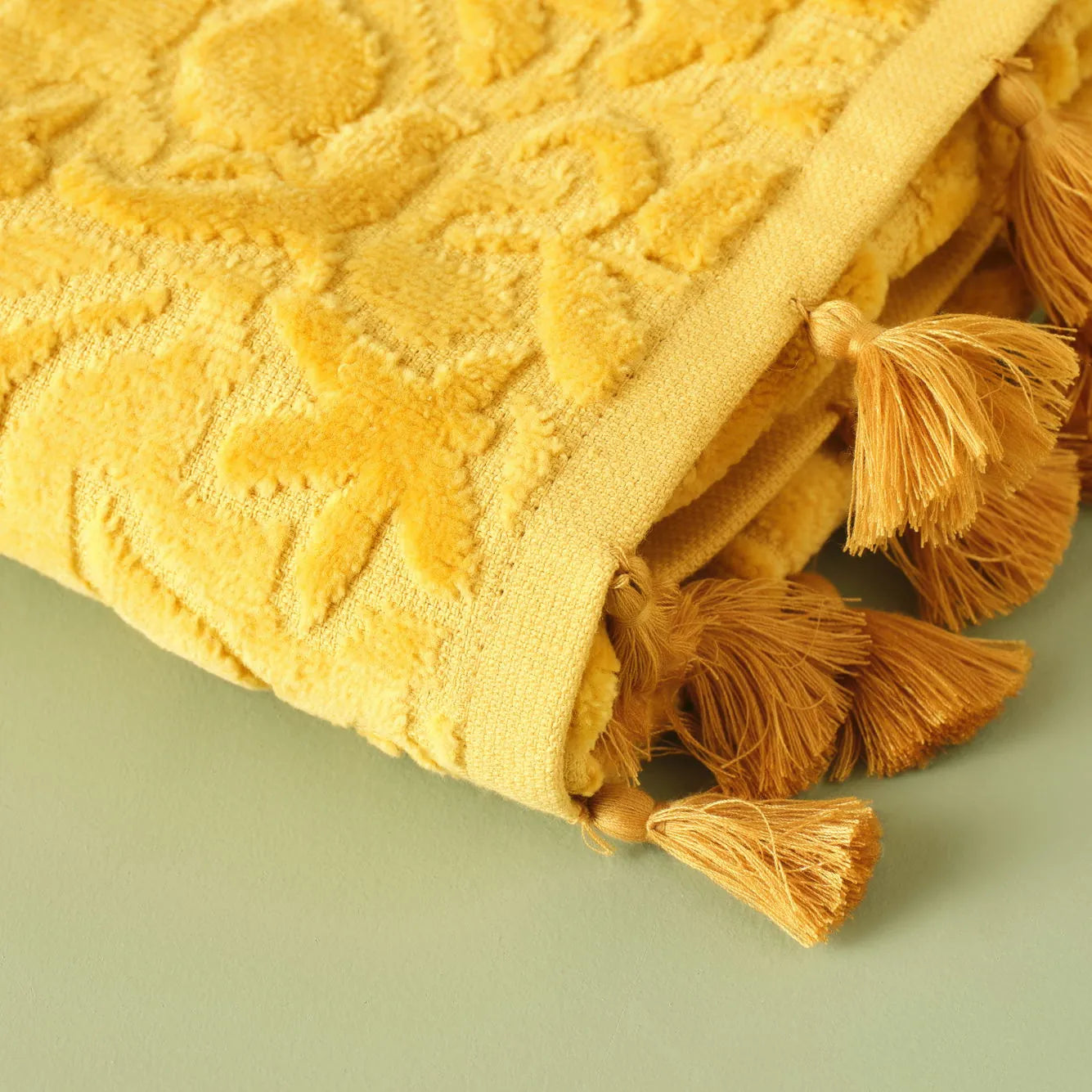 Jolia Cotton Hand Towel side view