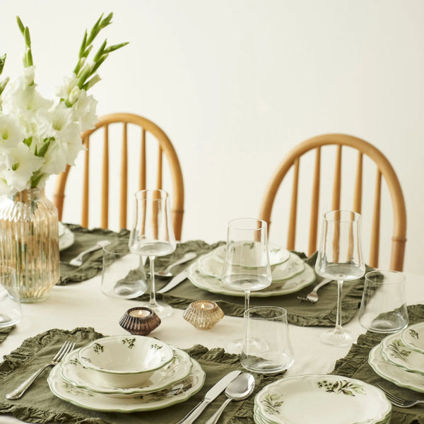 Julia 24 Piece Stoneware Dinnerware Set