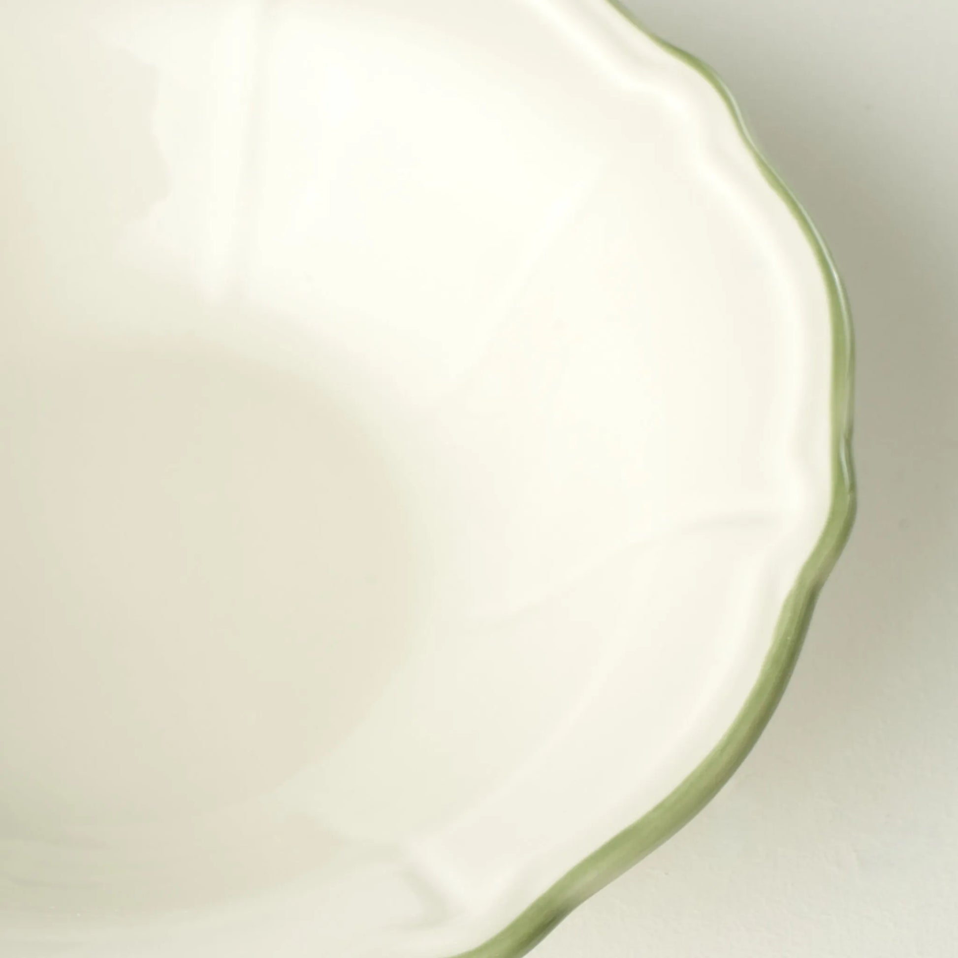 Julia Scalloped Stoneware Salad Bowl detail view