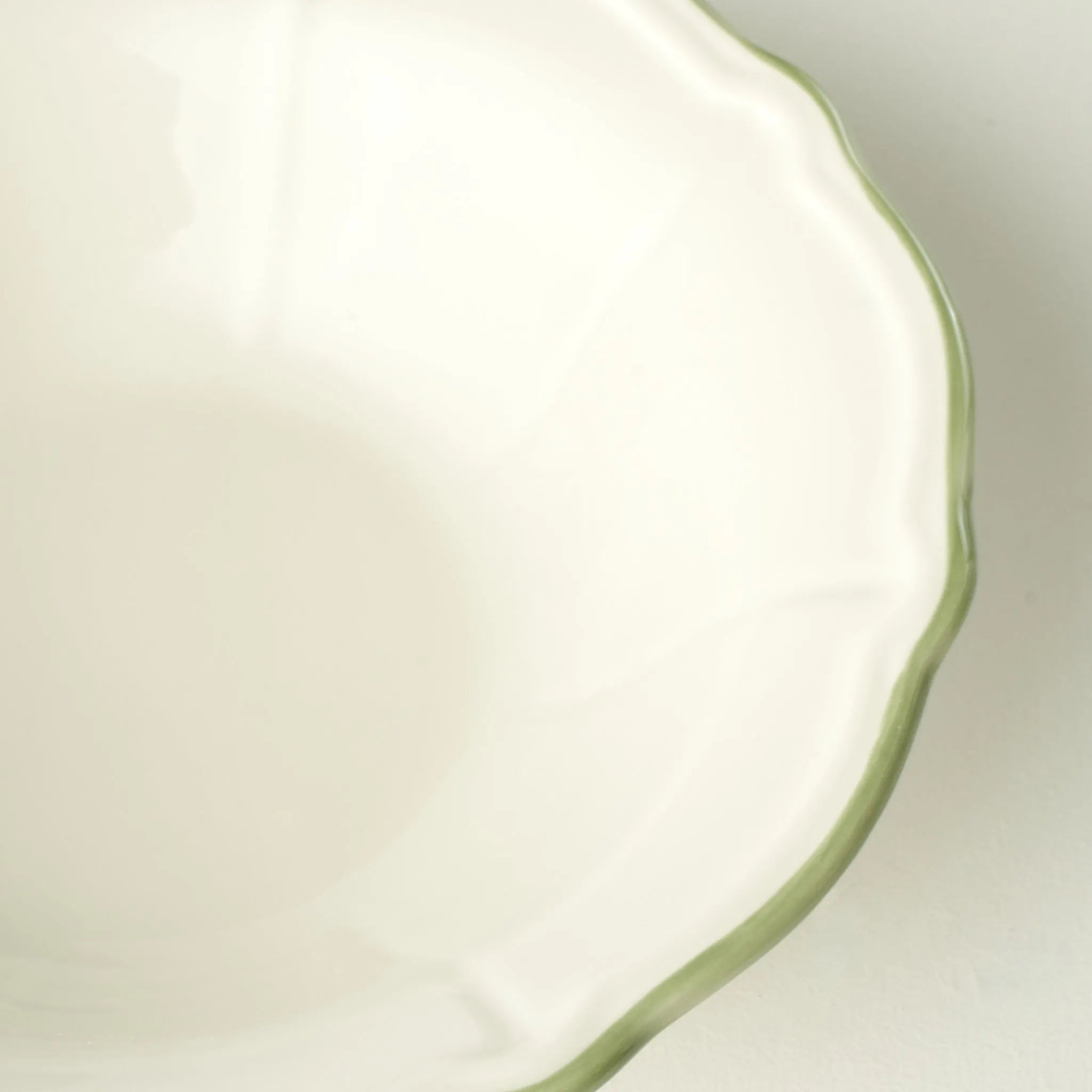 Julia Scalloped Stoneware Salad Bowl detail view