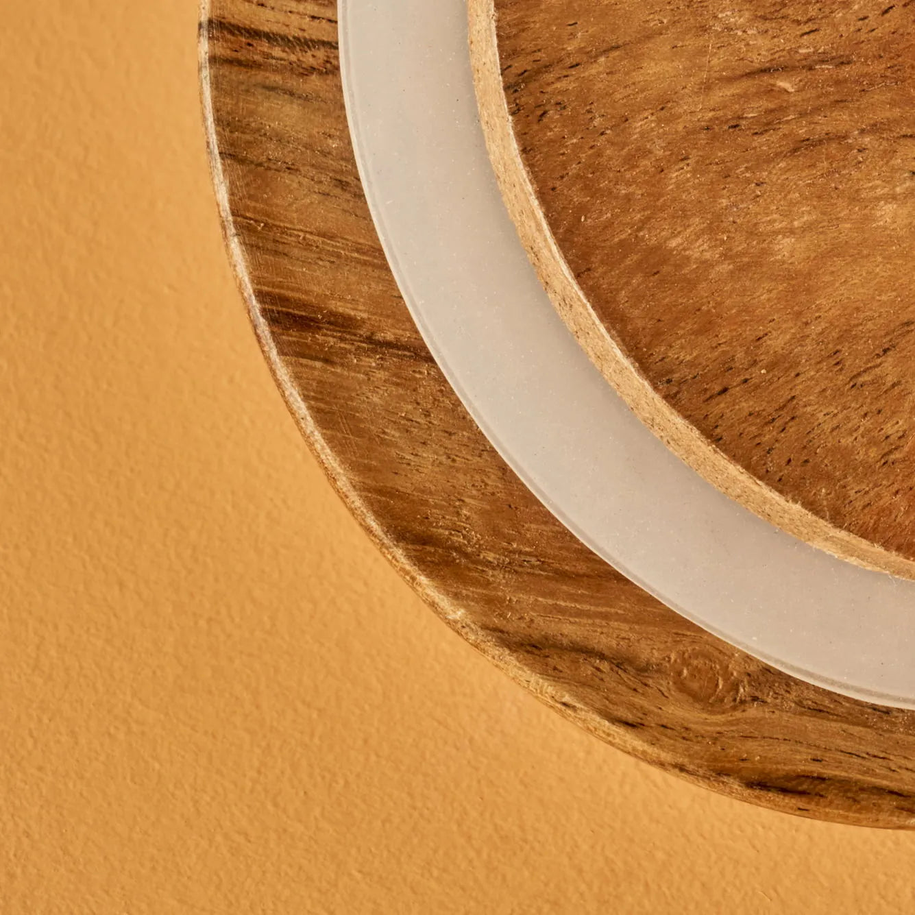 Koffi Ceramic Jar with Acacia Lid & Spoon design detail