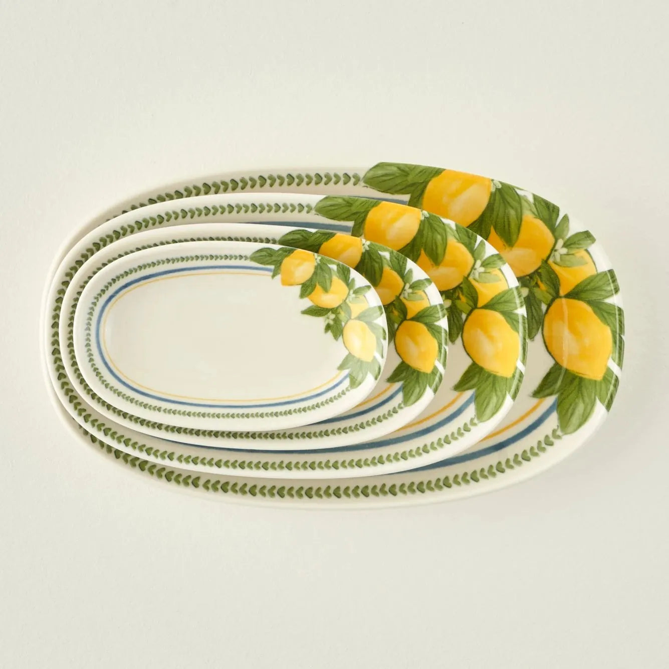 Lemoncello Porcelain Serving Platter - 11" texture detail
