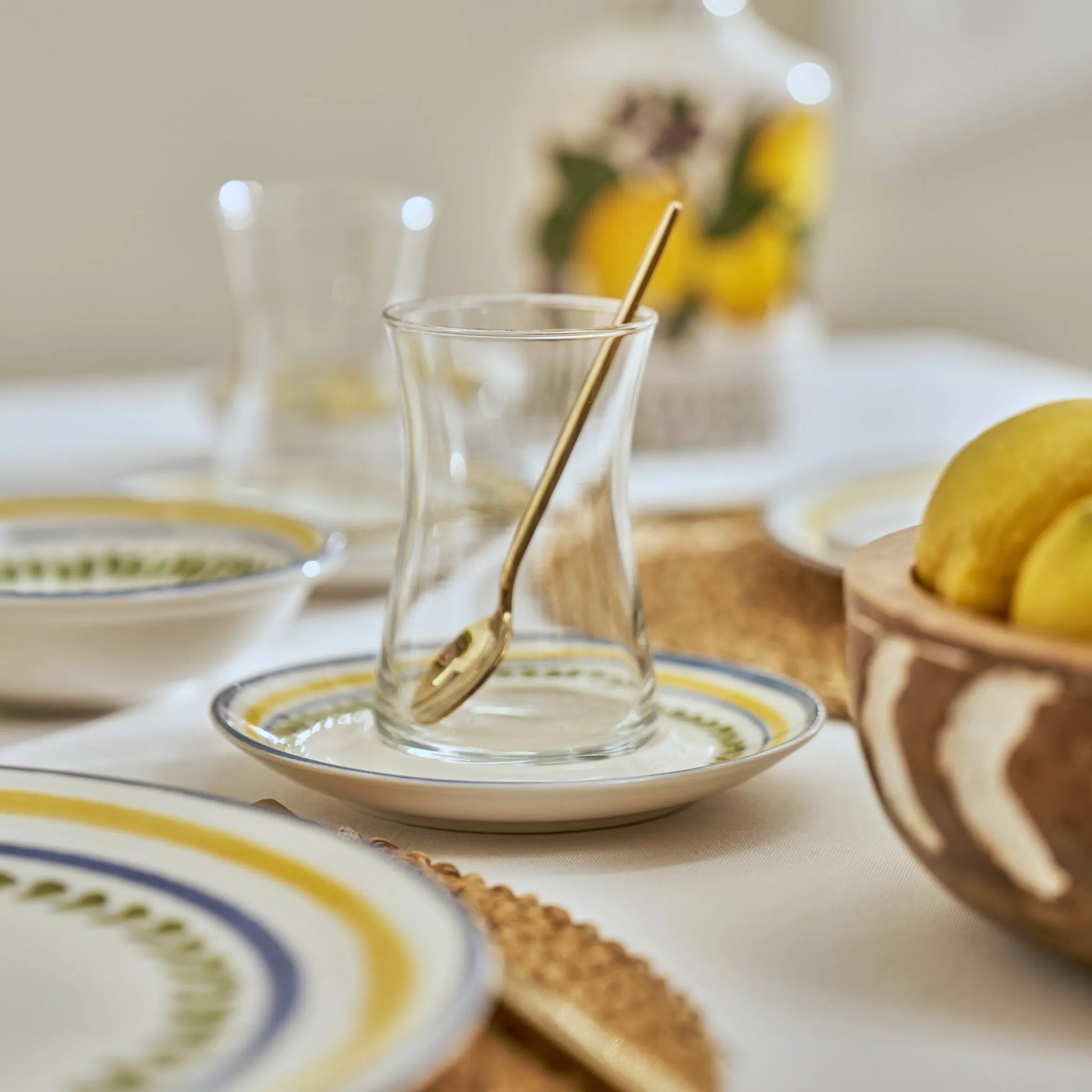 Lemoncello Tea Glass Set with Saucers (6-Piece) side view