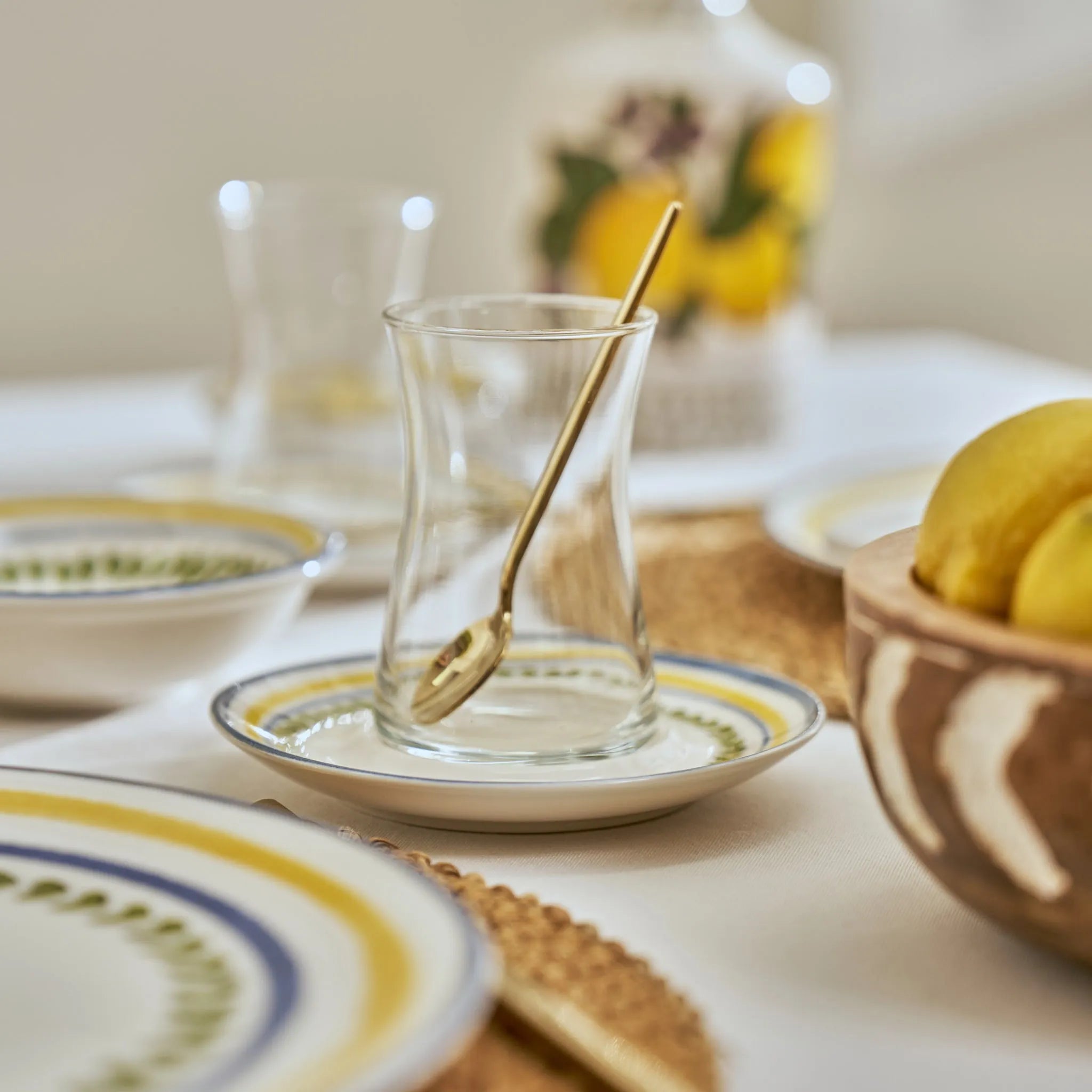 Lemoncello Tea Glass Set with Saucers (6-Piece) side view