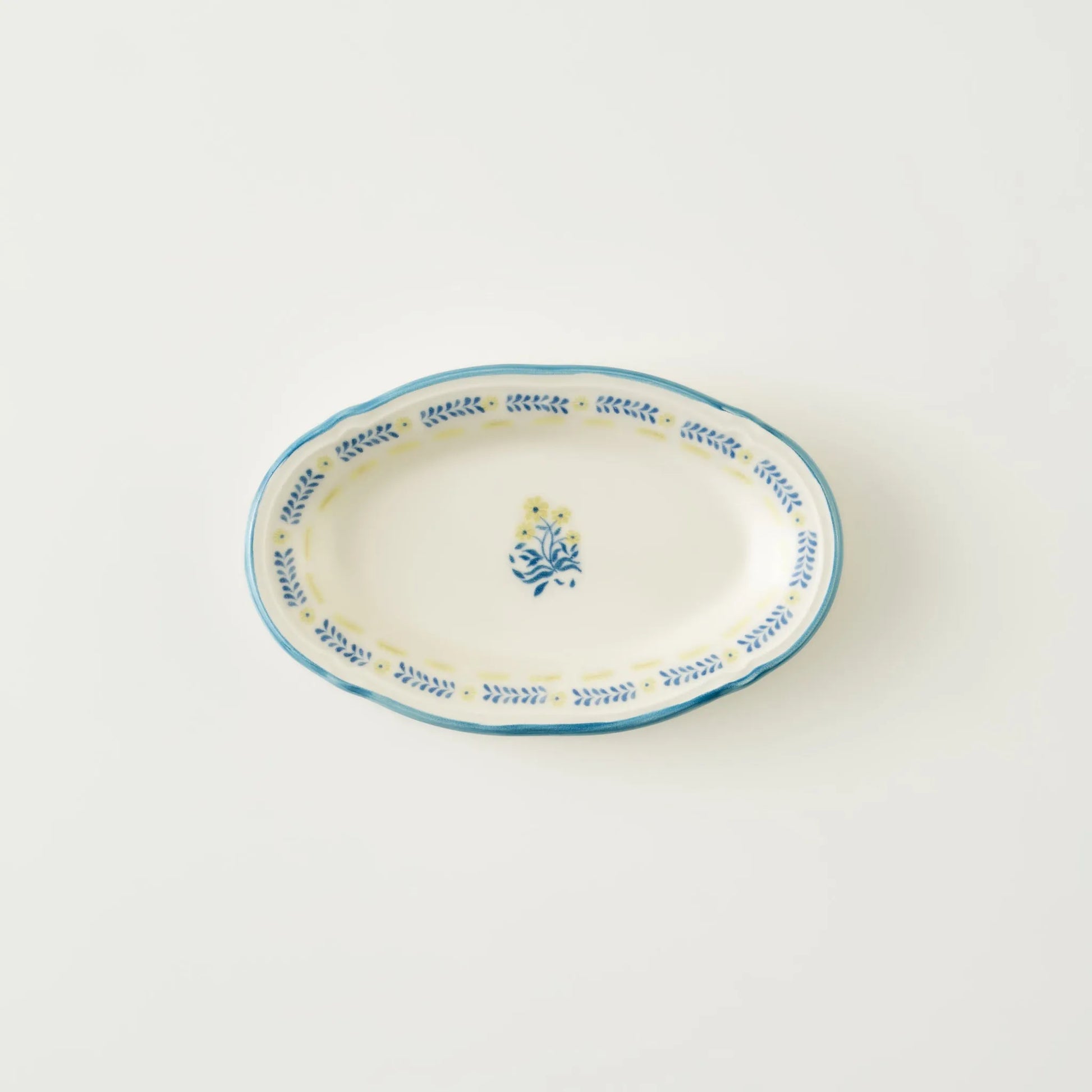 Liana Stoneware Oval Serving Platter design detail