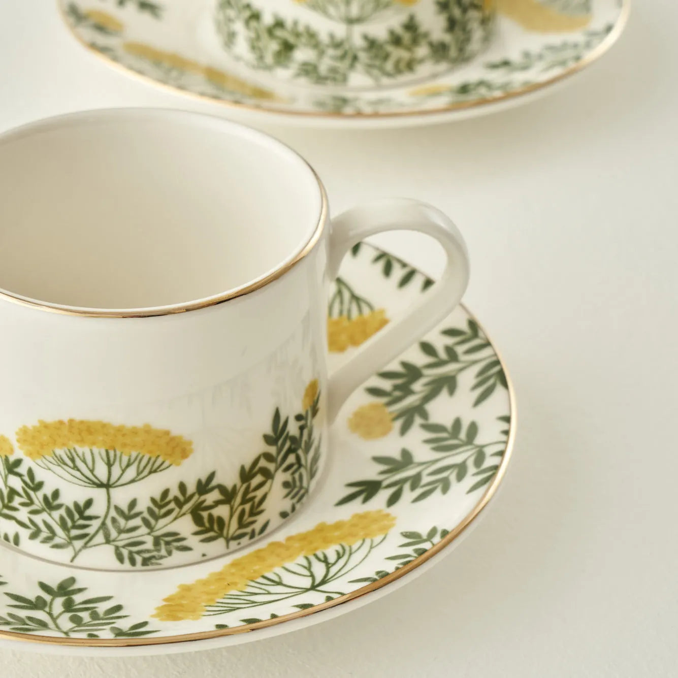 Lily Botanical Motif Porcelain Tea Cup (Set of 2) detail view