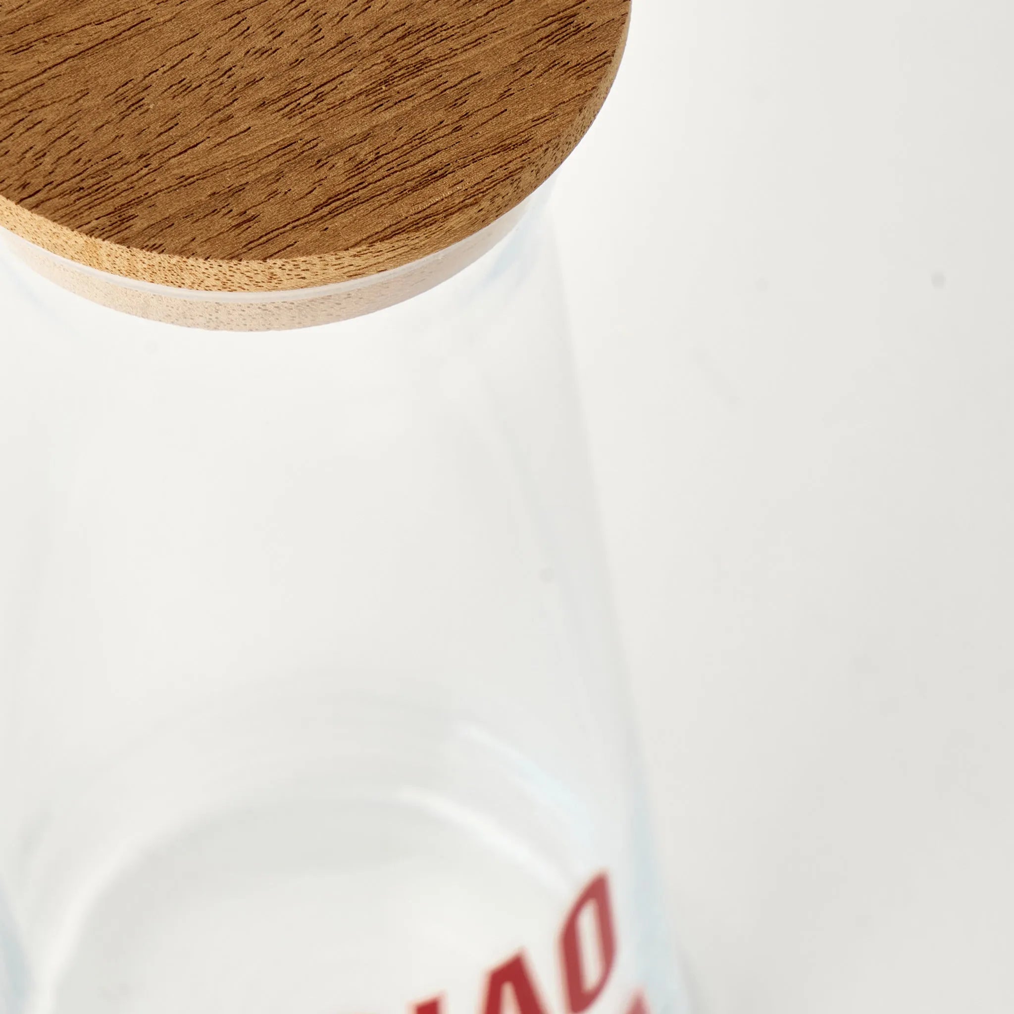 Line Ciao Bella Glass Carafe with Wooden Lid detail view