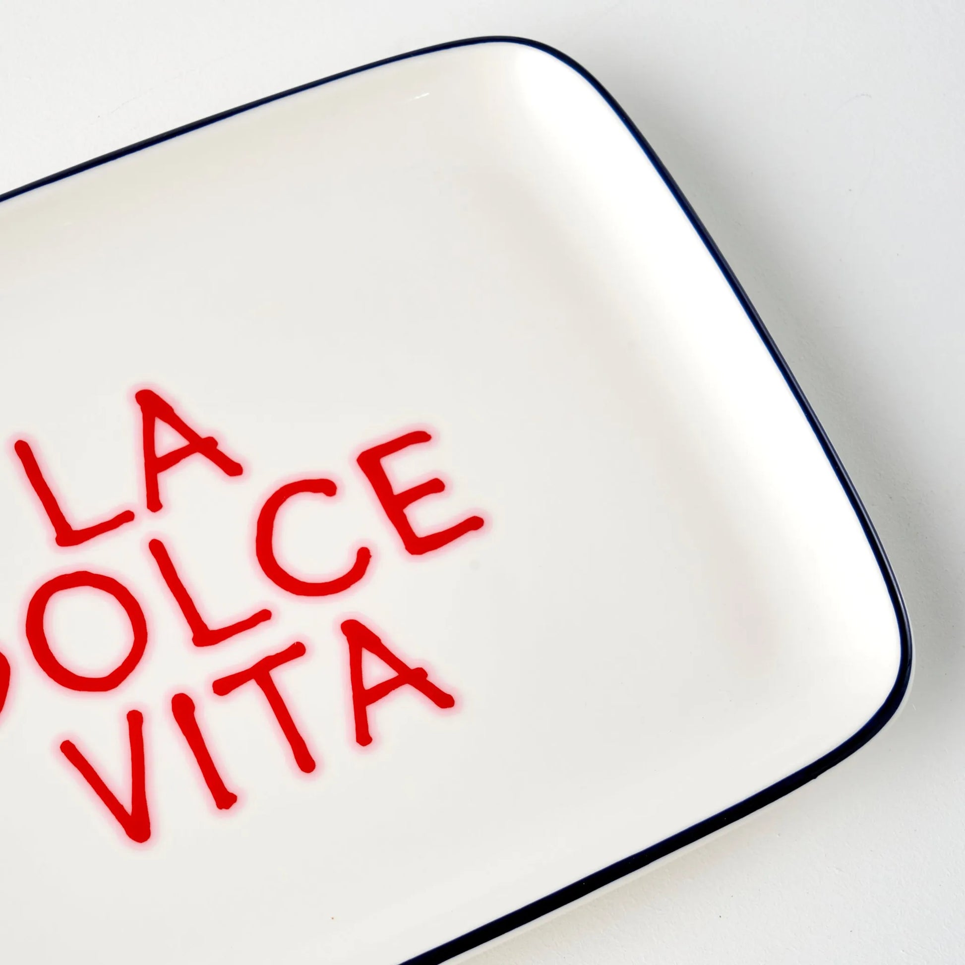 Line 'La Dolce Vita' Porcelain Serving Platter detail view