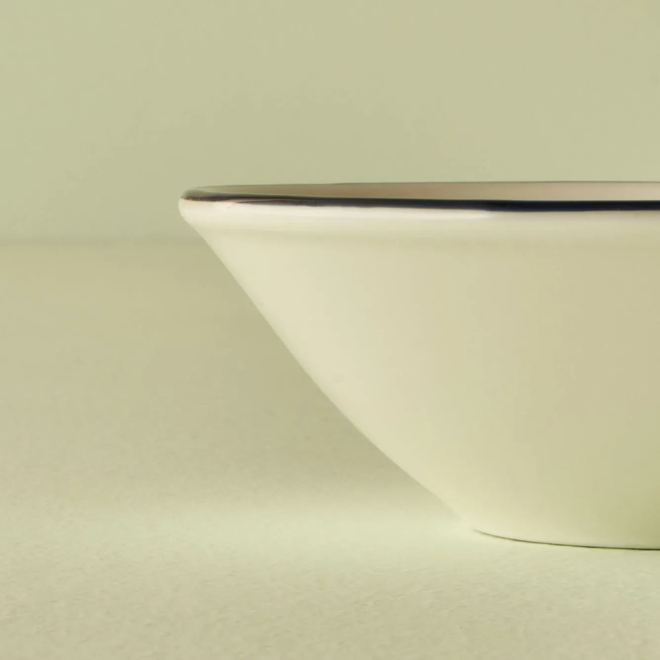 Line Porcelain Mini Bowl detail view