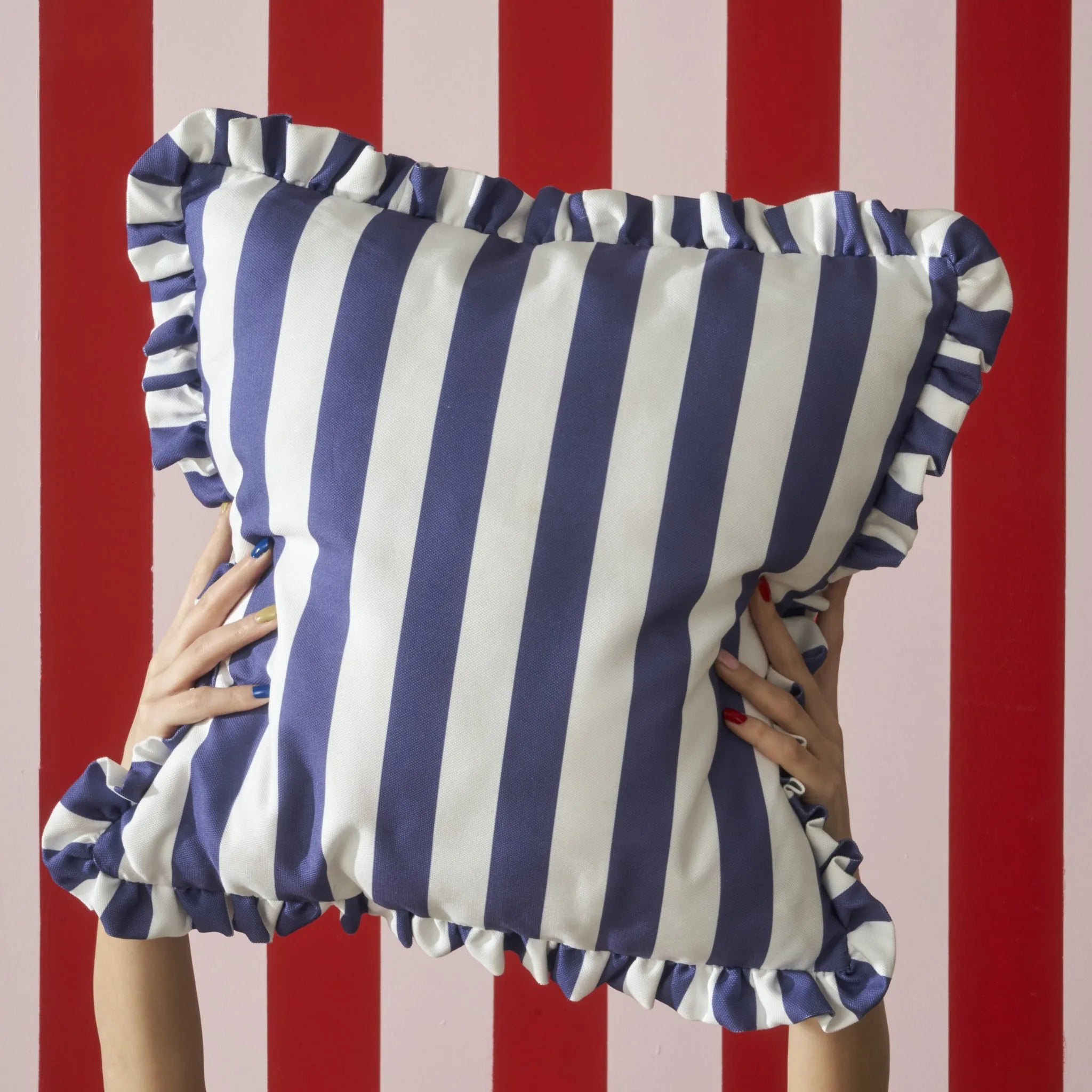 Line Ruffled Cushion Cover detail view