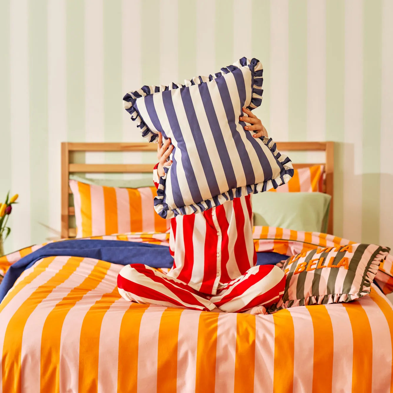 Line Striped Cotton Duvet Set design detail
