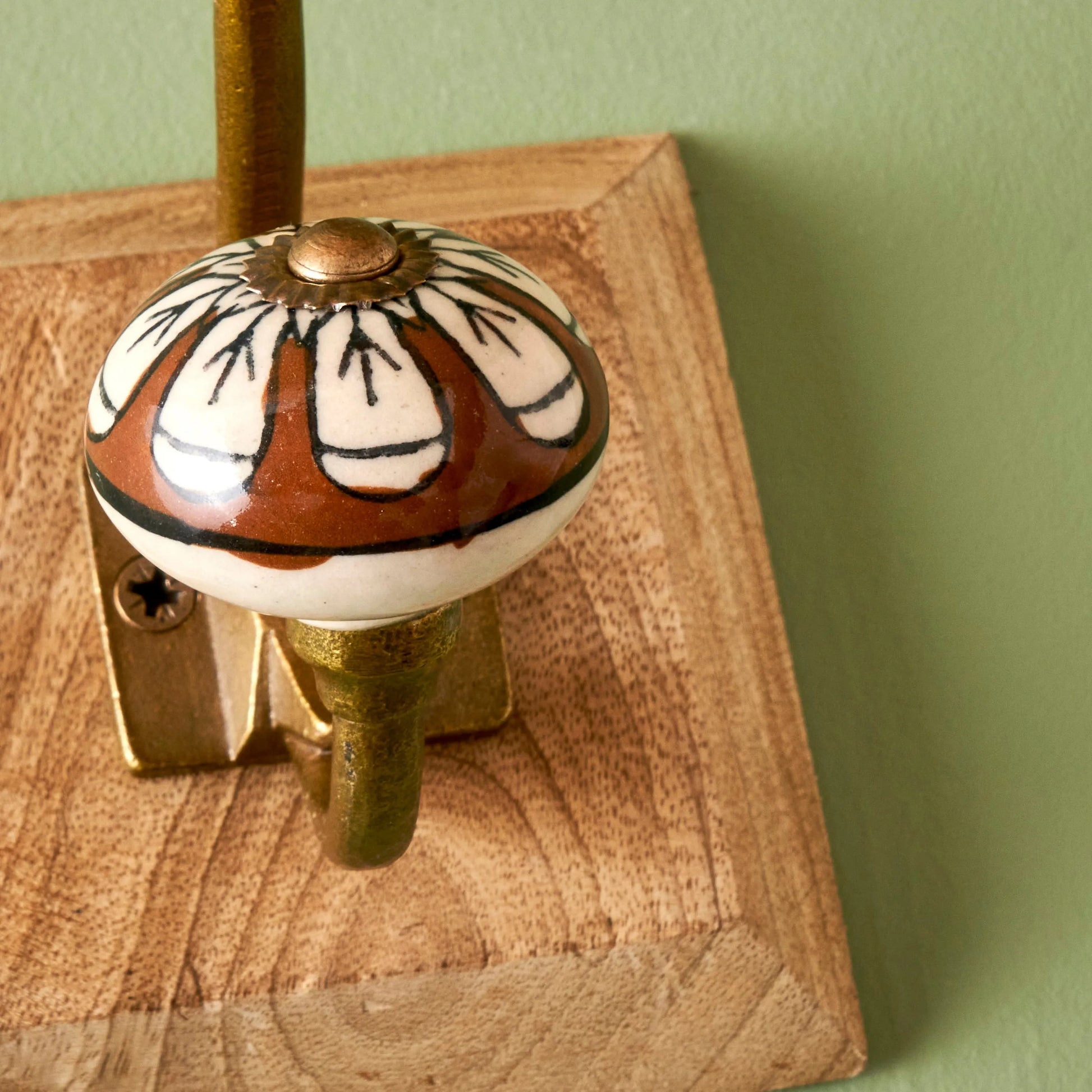 Liyan Mango Mango Hook with Hand Painted Ceramic Knob detail view