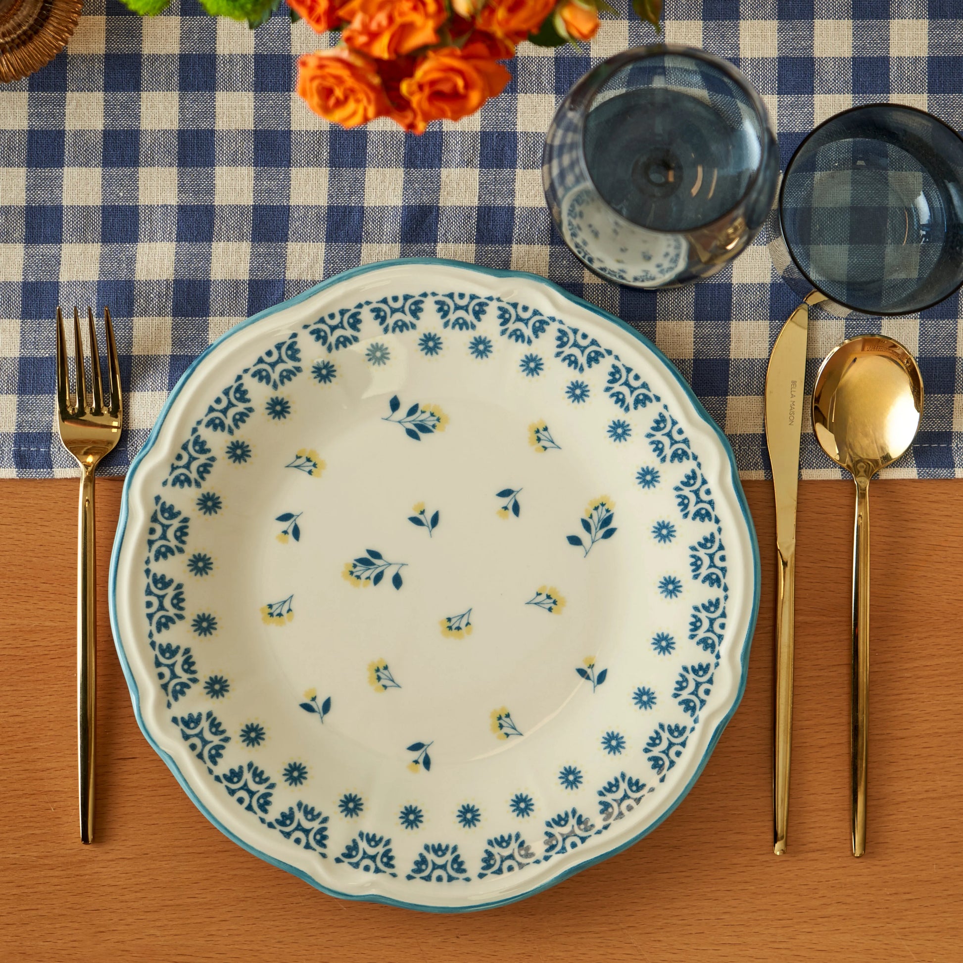 Mabel 24 Piece Stoneware Dinnerware Set additional view