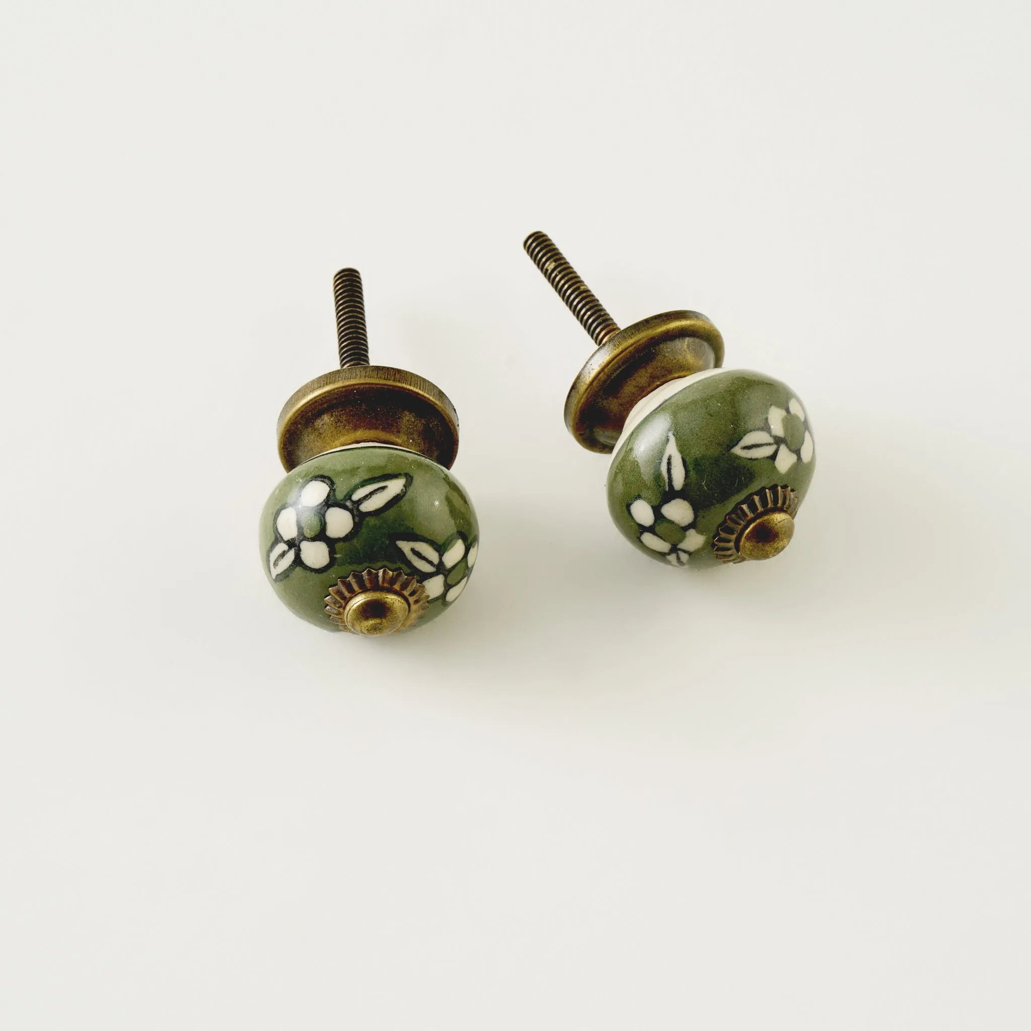Milo Ceramic Cabinet Knobs (Set of 2) texture detail