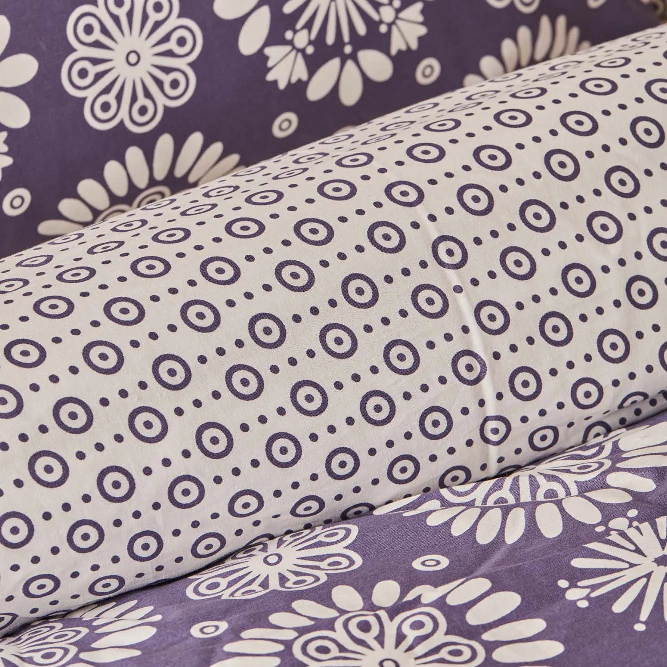 Misa Cotton Duvet Set texture detail