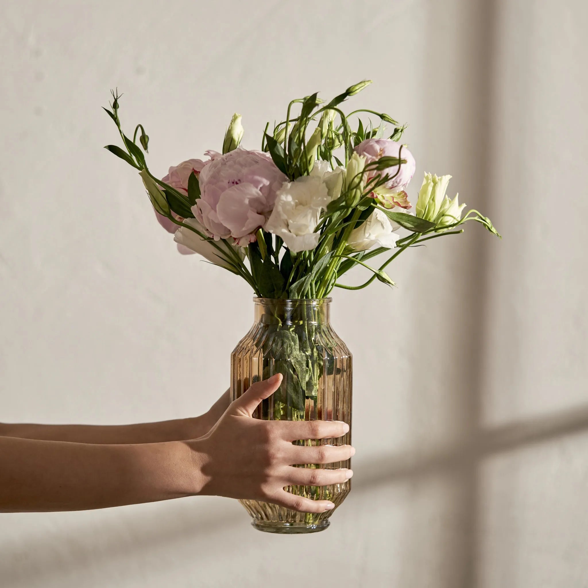 Nilda Amber Ribbed Glass Vase texture detail