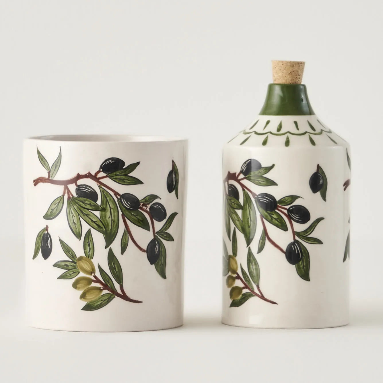 Olive Ceramic Utensil Holder texture detail