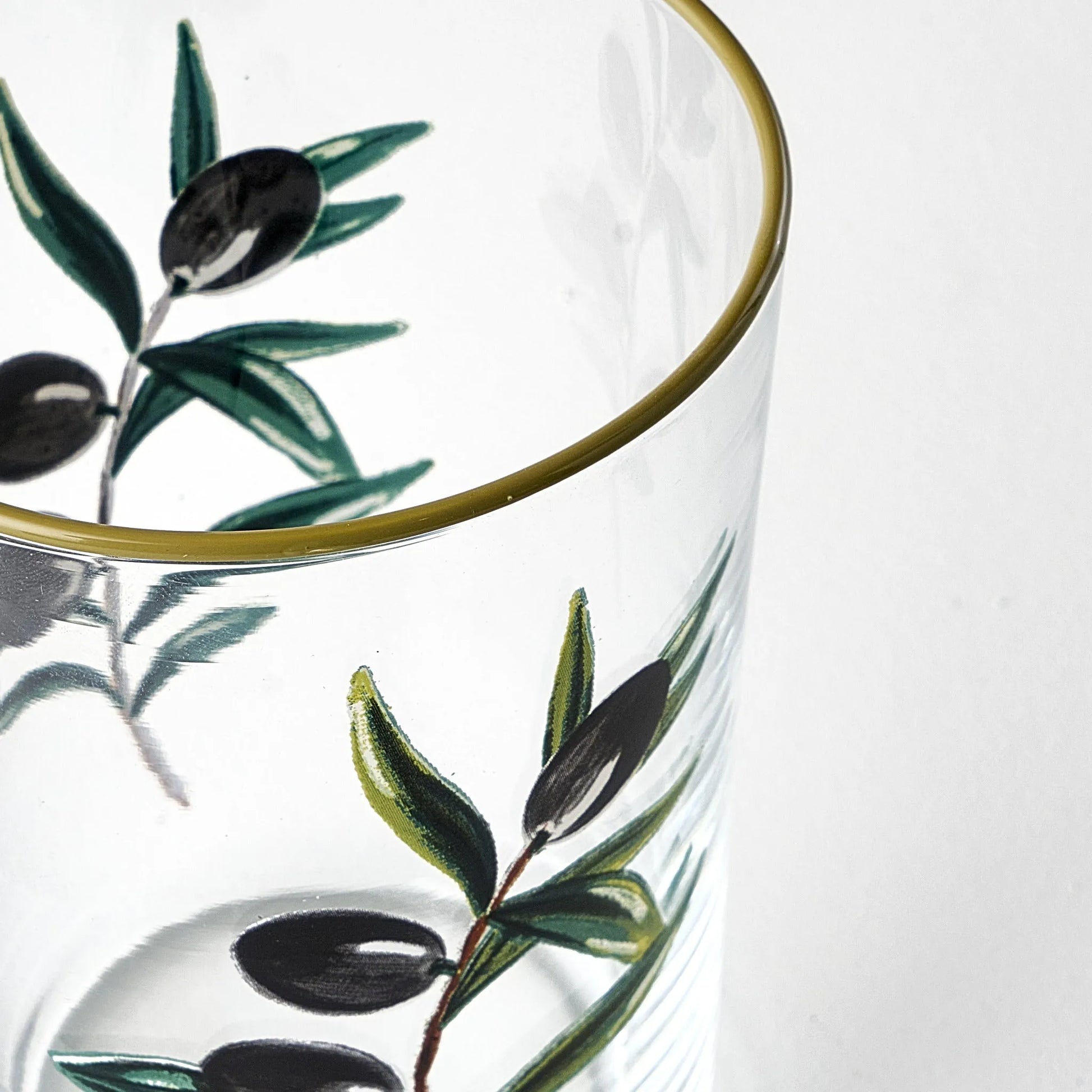 Olive Tumbler detail view