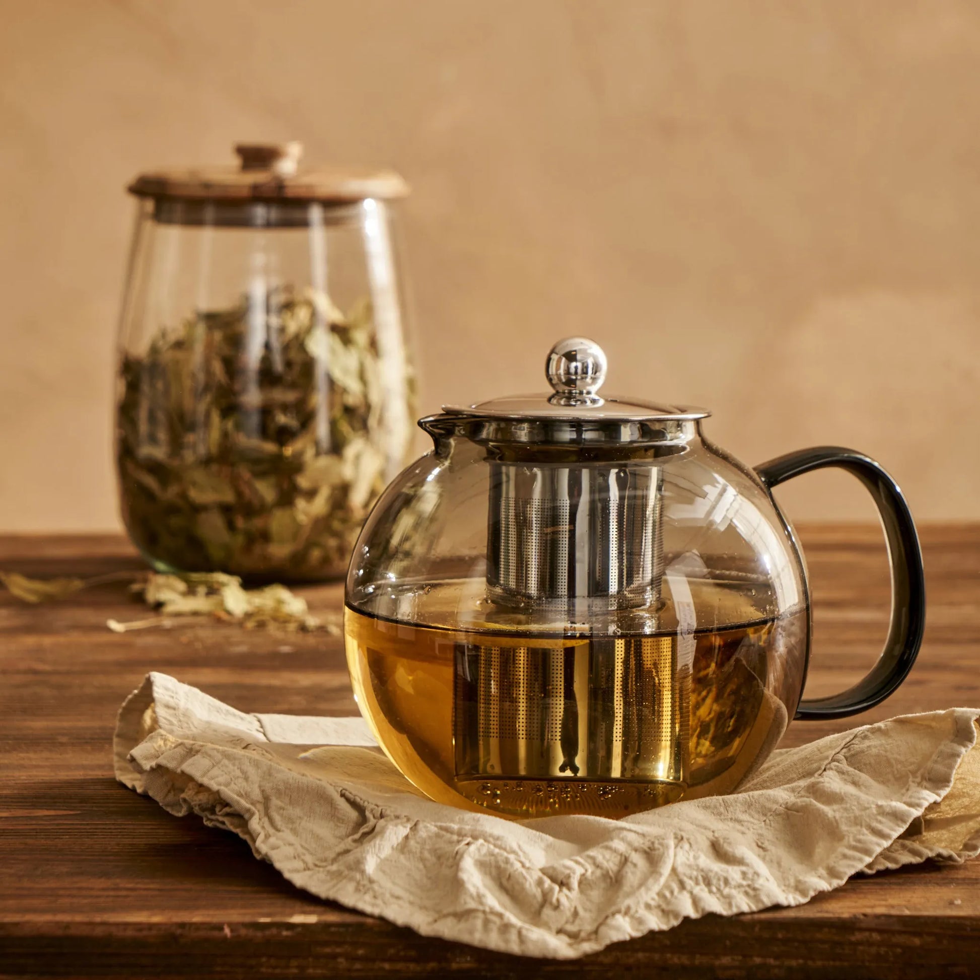 Porky Modern Glass Teapot side view
