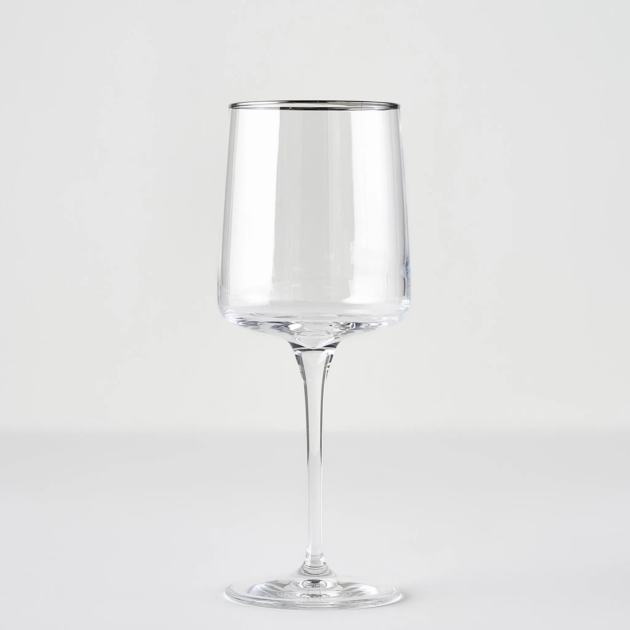 Premium Wine Glass with Silver/Gold Rim texture detail
