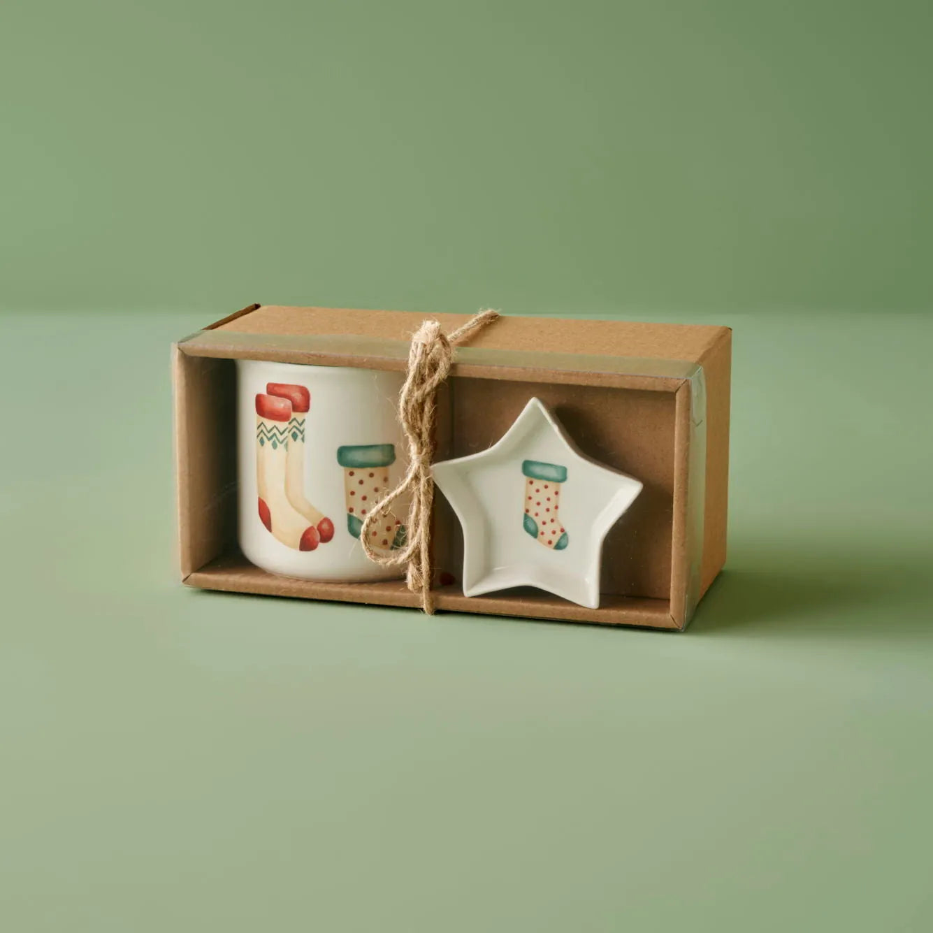 Sardinia Festive Porcelain Mug and Snack Set detail view
